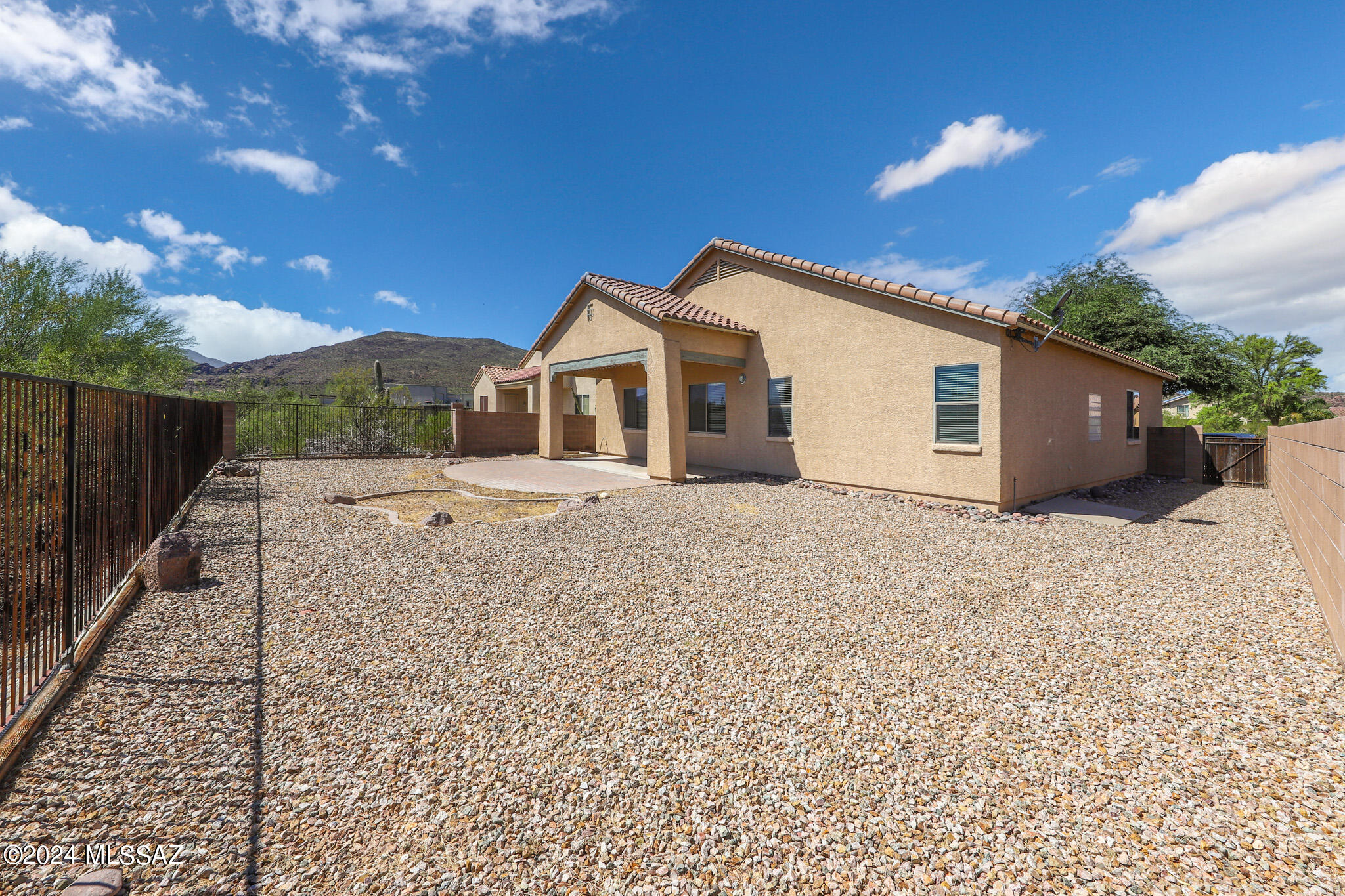 Continental Reserve Blk. 14 (1-82) - Residential