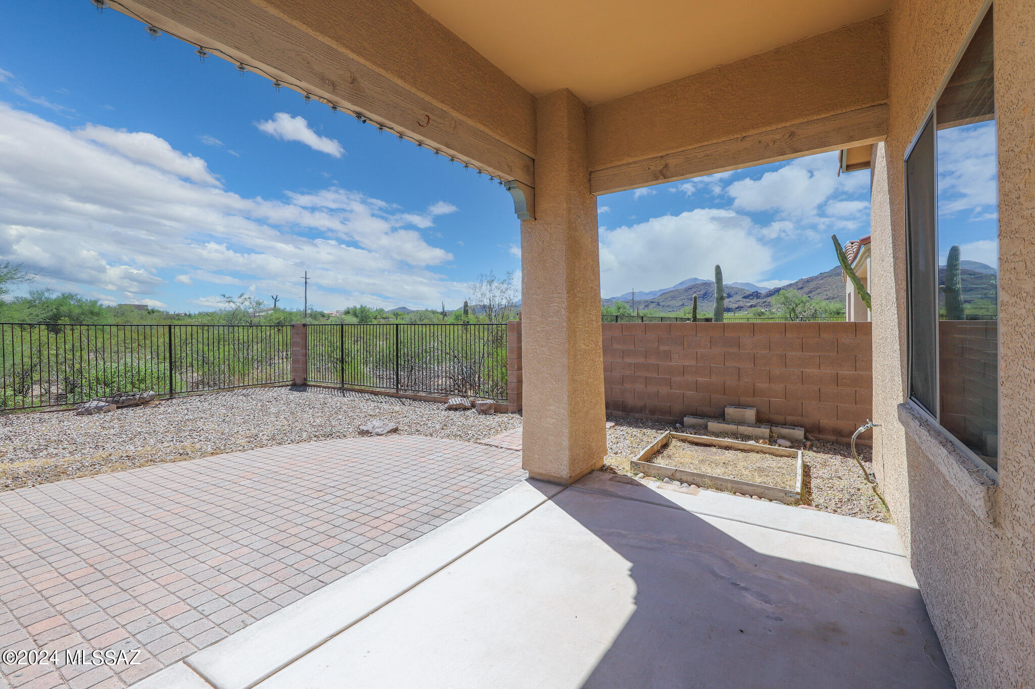 Continental Reserve Blk. 14 (1-82) - Residential