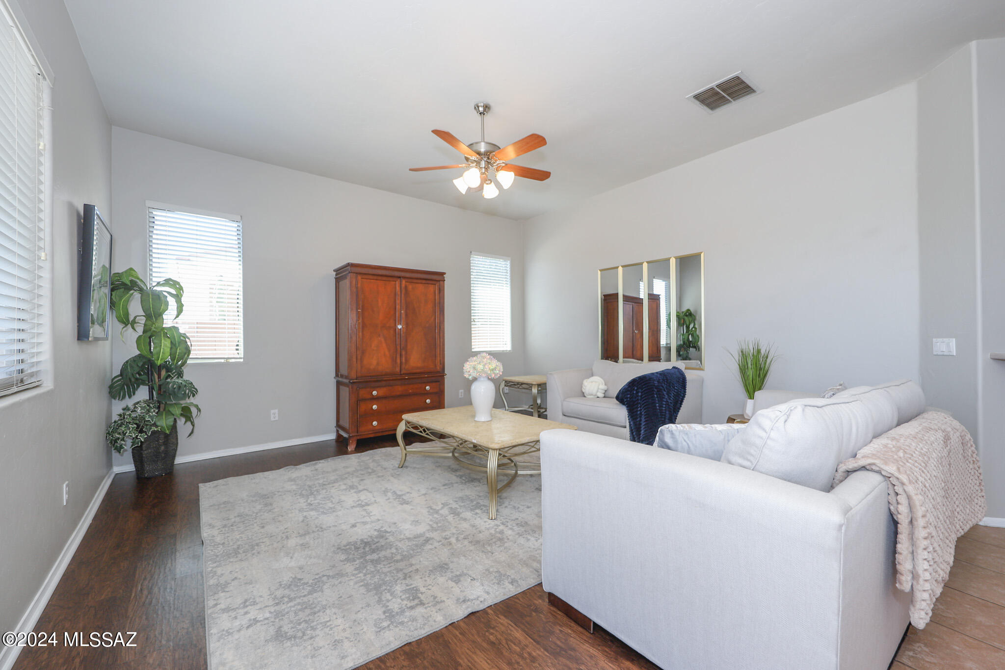 Continental Reserve Blk. 14 (1-82) - Residential