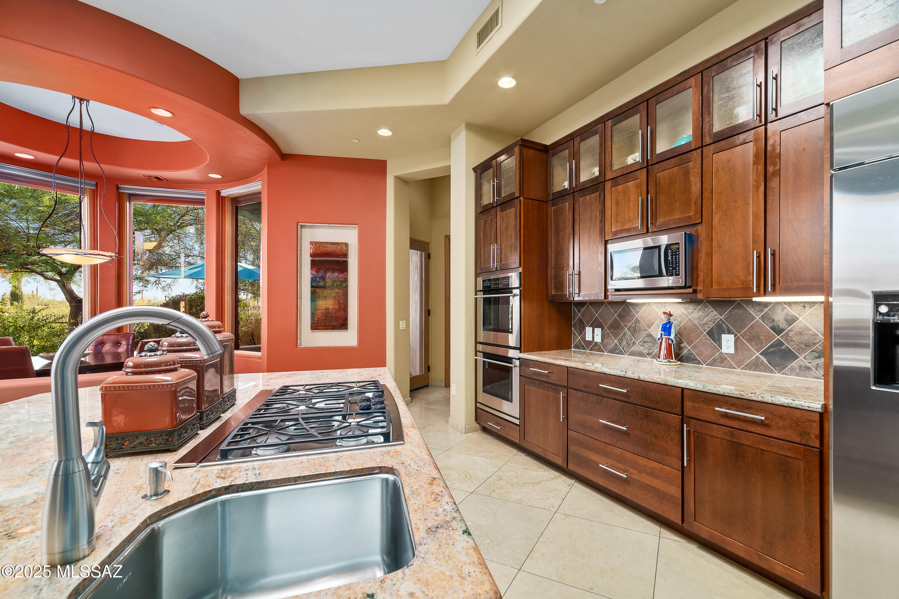 Honey Bee Ridge(The Estates At) - Residential
