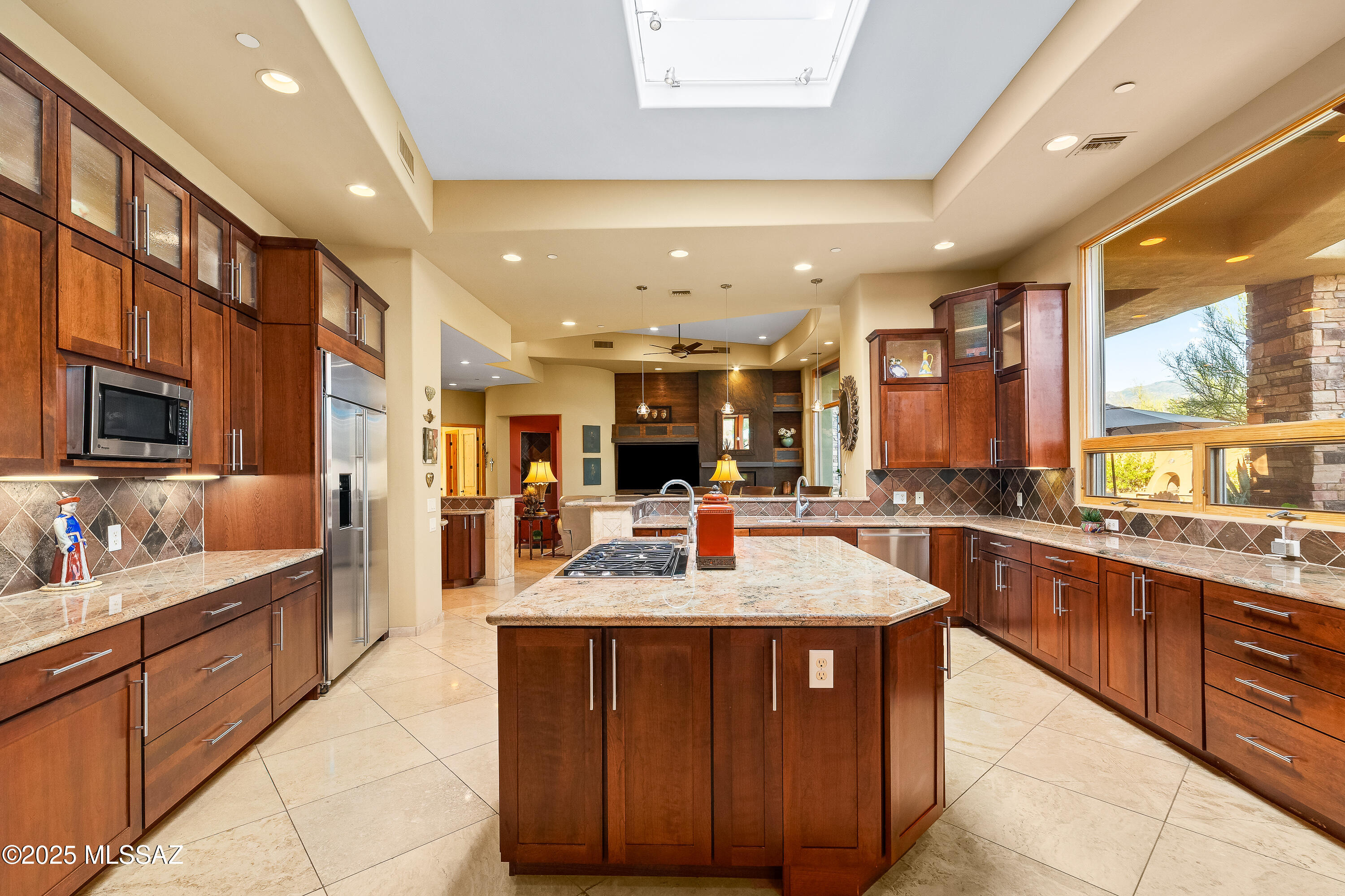 Honey Bee Ridge(The Estates At) - Residential