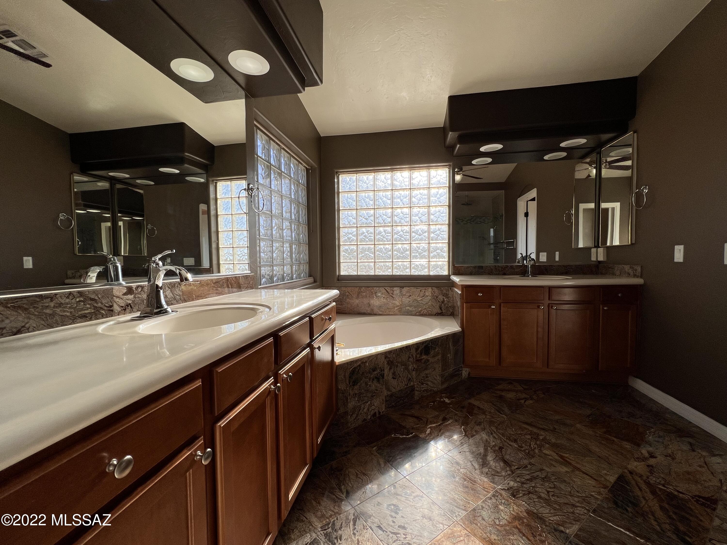 Rancho Vistoso Neighborhood 10 - Residential Lease