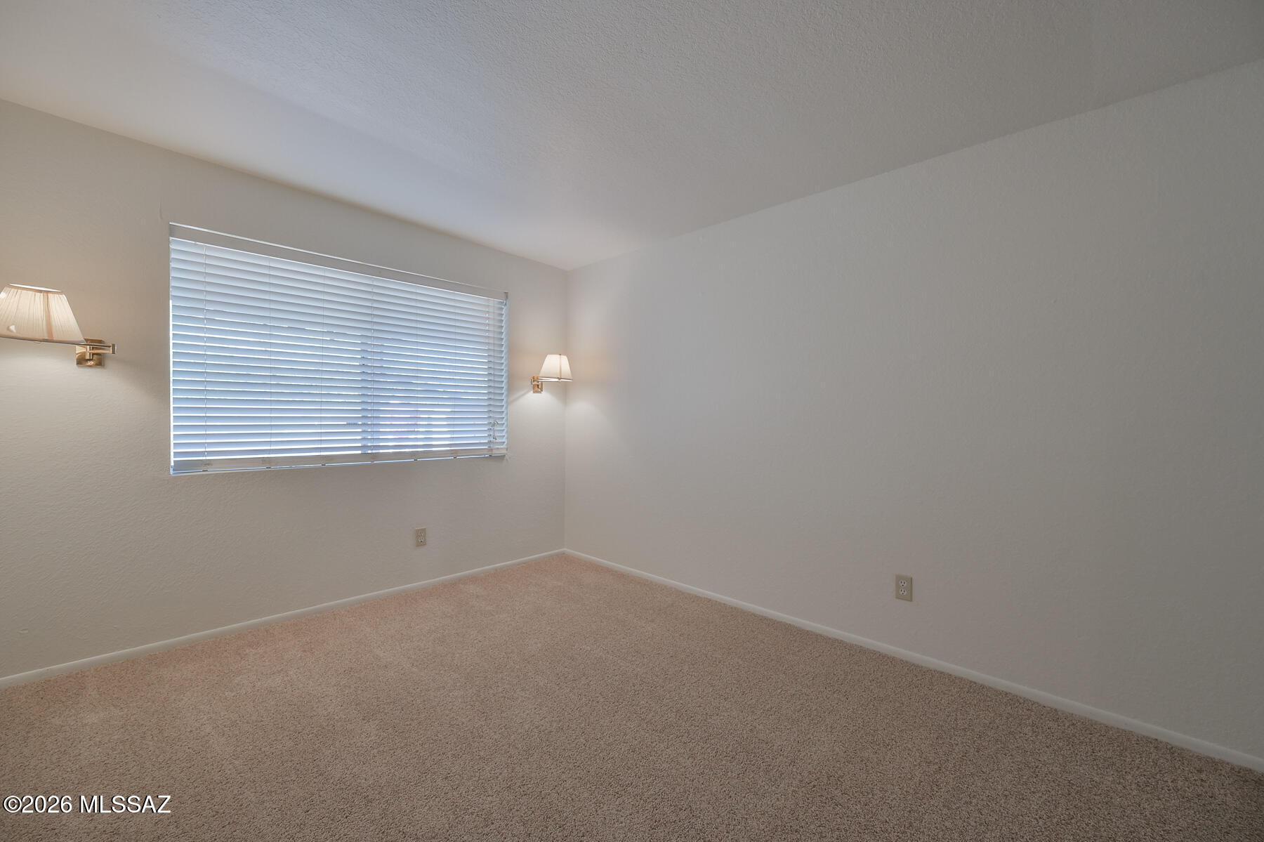 Pantano Townhomes (1-118) - Residential