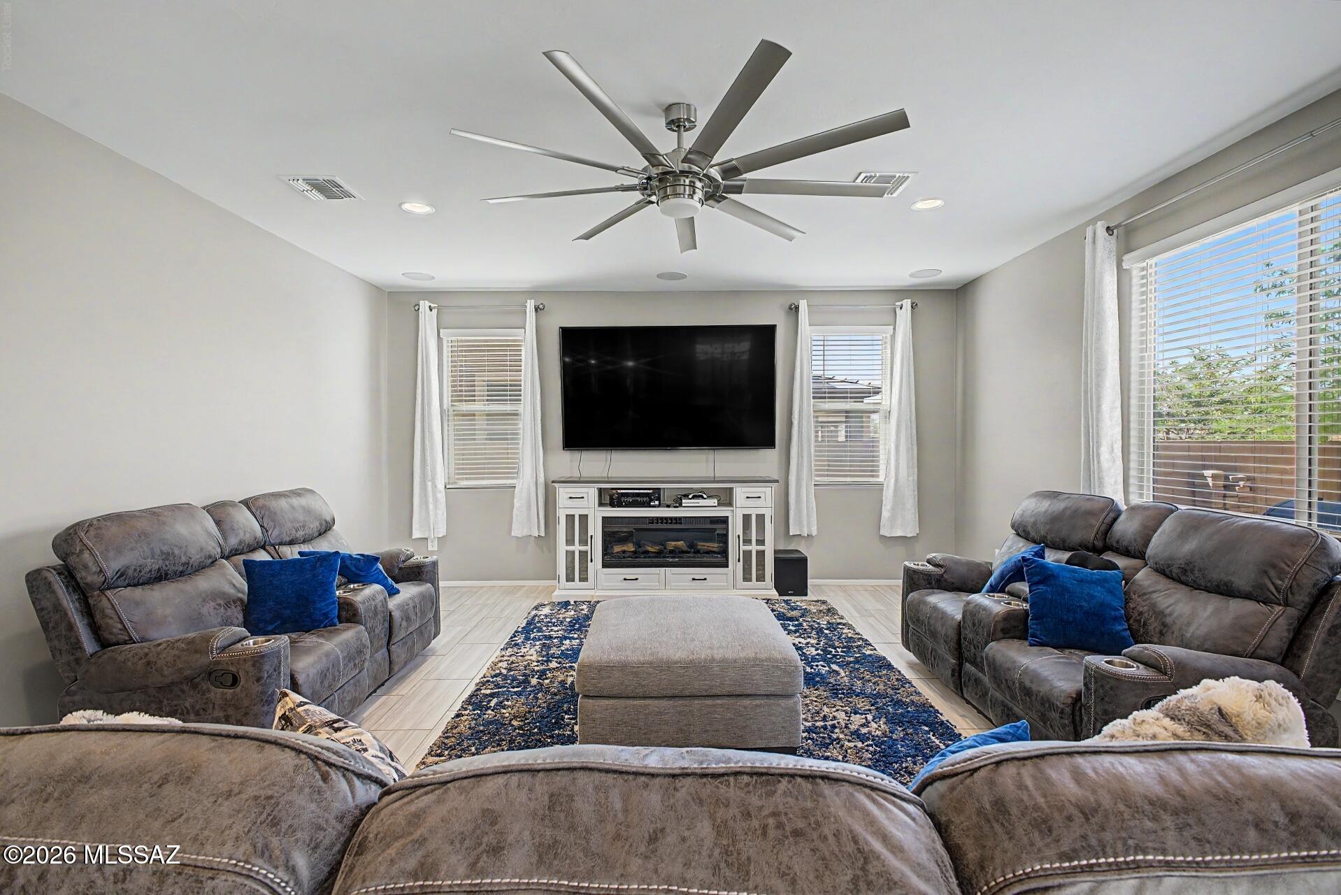 La Estancia De Tucson - Residential