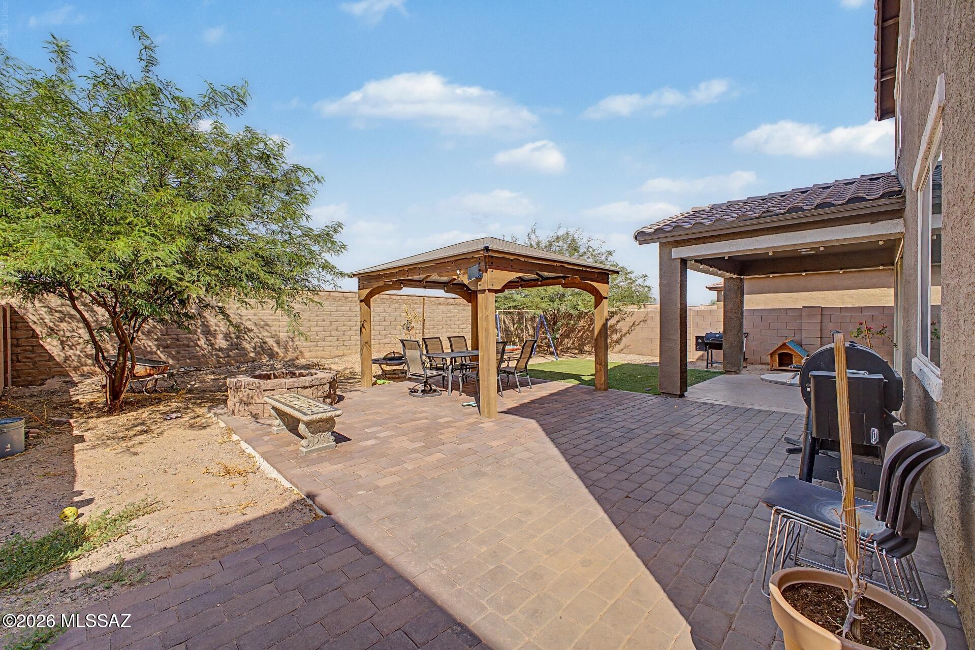 La Estancia De Tucson - Residential