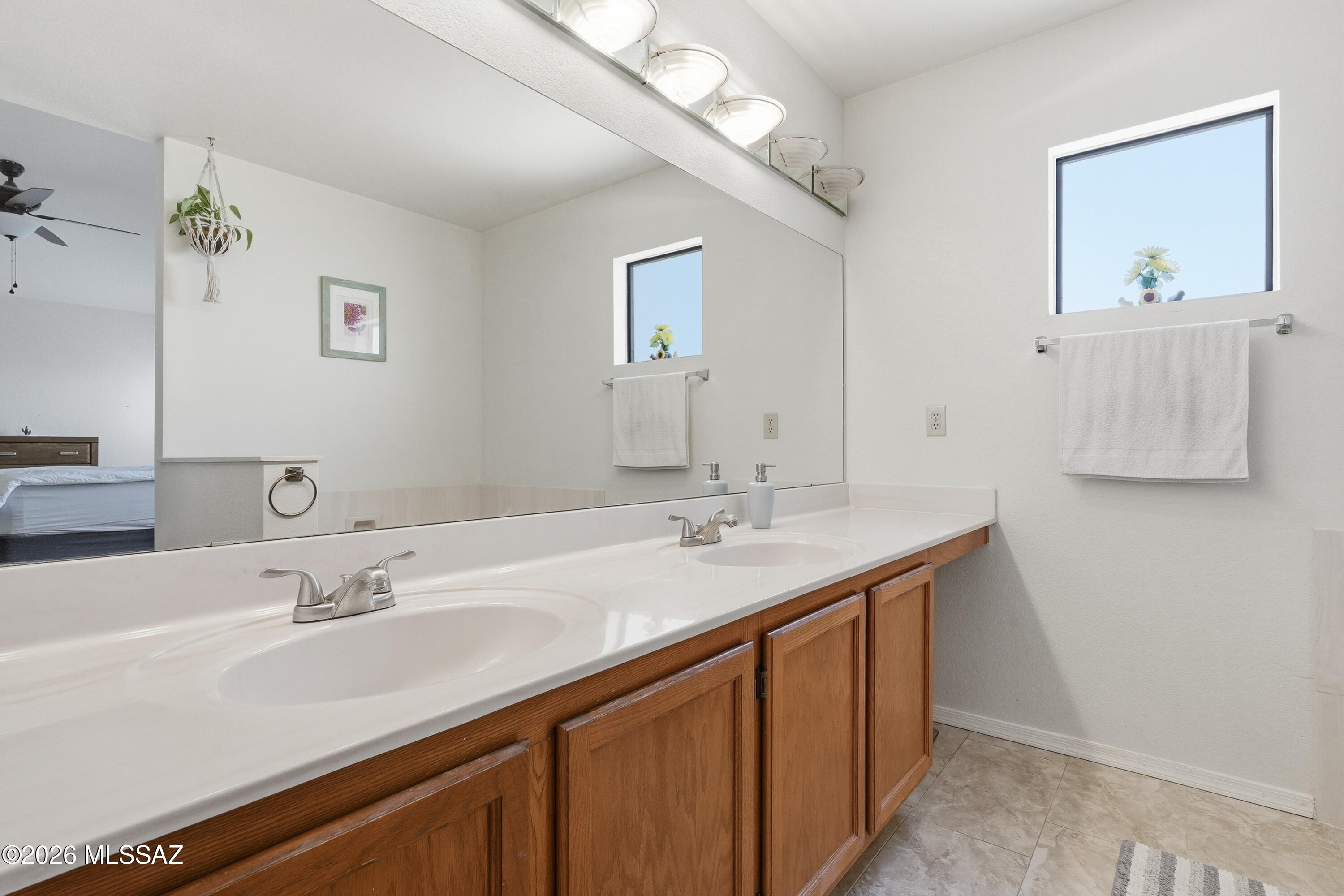 Country Club(1-221) - Residential