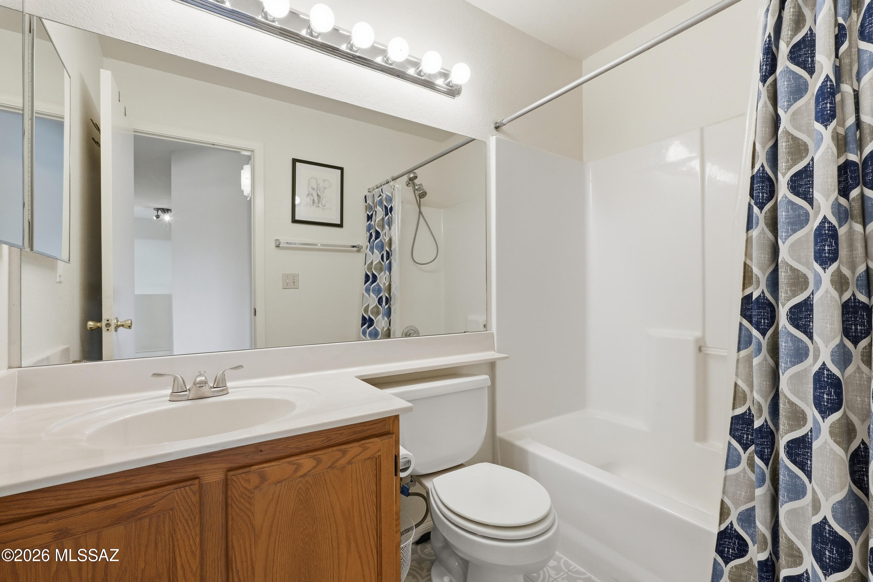 Country Club(1-221) - Residential
