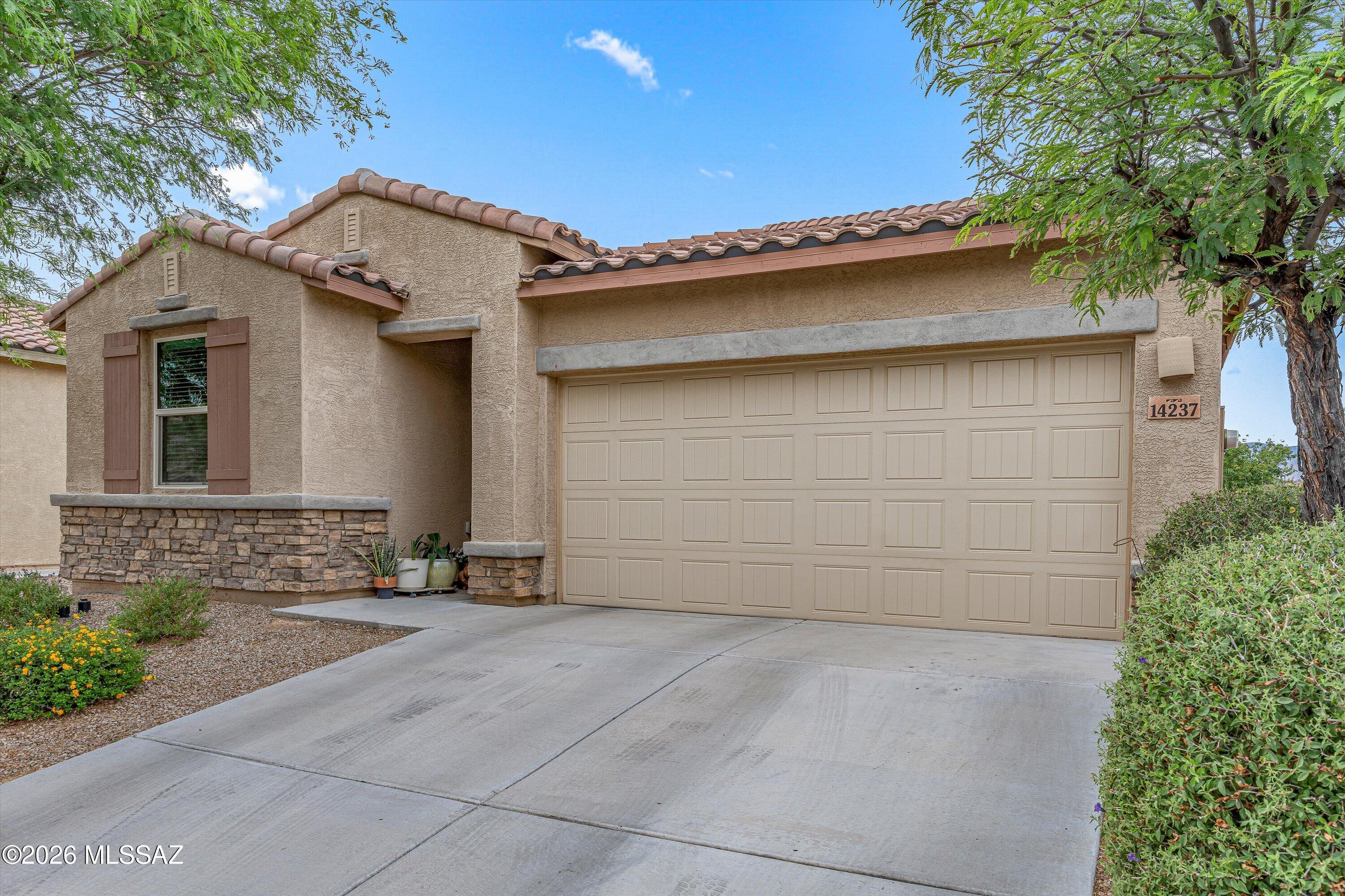 Rancho Del Lago (BLK21-42) - Residential