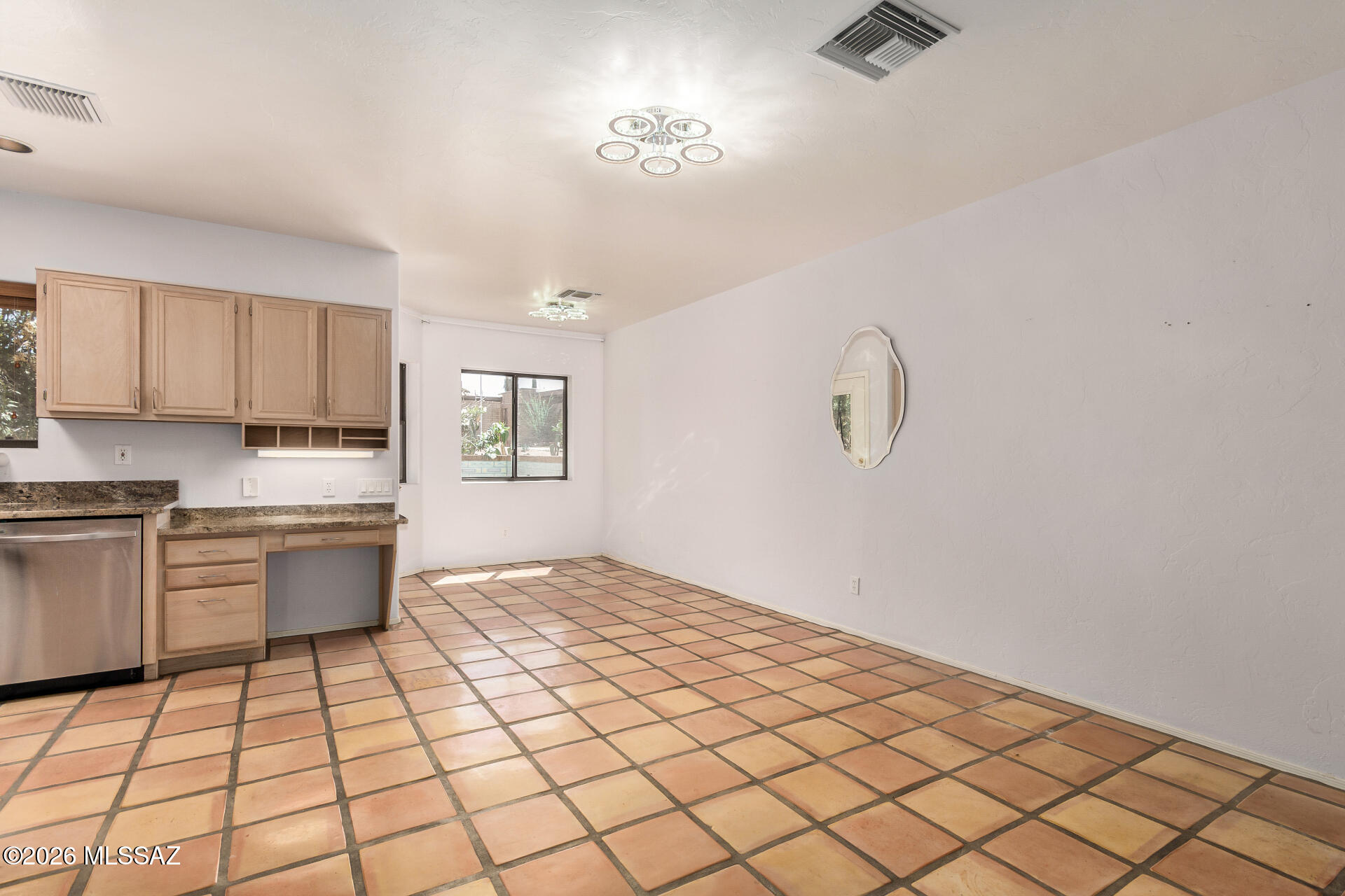 Executive Townhomes (1-16) - Residential