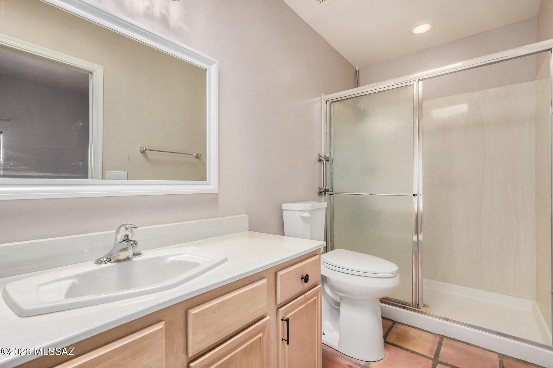 Executive Townhomes (1-16) - Residential