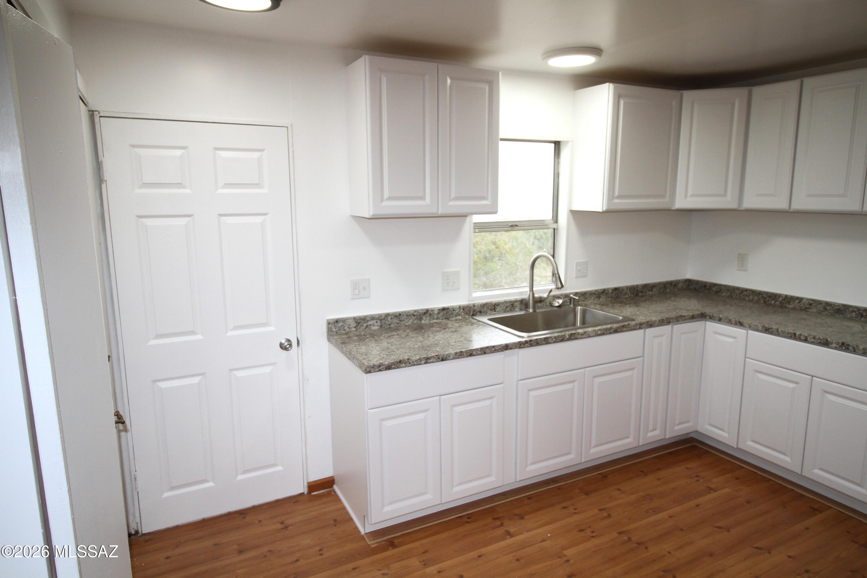 This completely remolded property, sits on 1.1 Acres and has mountain views, quite, off the beaten path, with lots of room.  A cozy front porch with a brick underlay below the unit.  New Kitchen, bathrooms, windows, floor, and new hot water heater. This place has charm and room for everything.  Open concept.
Owner Agent -
