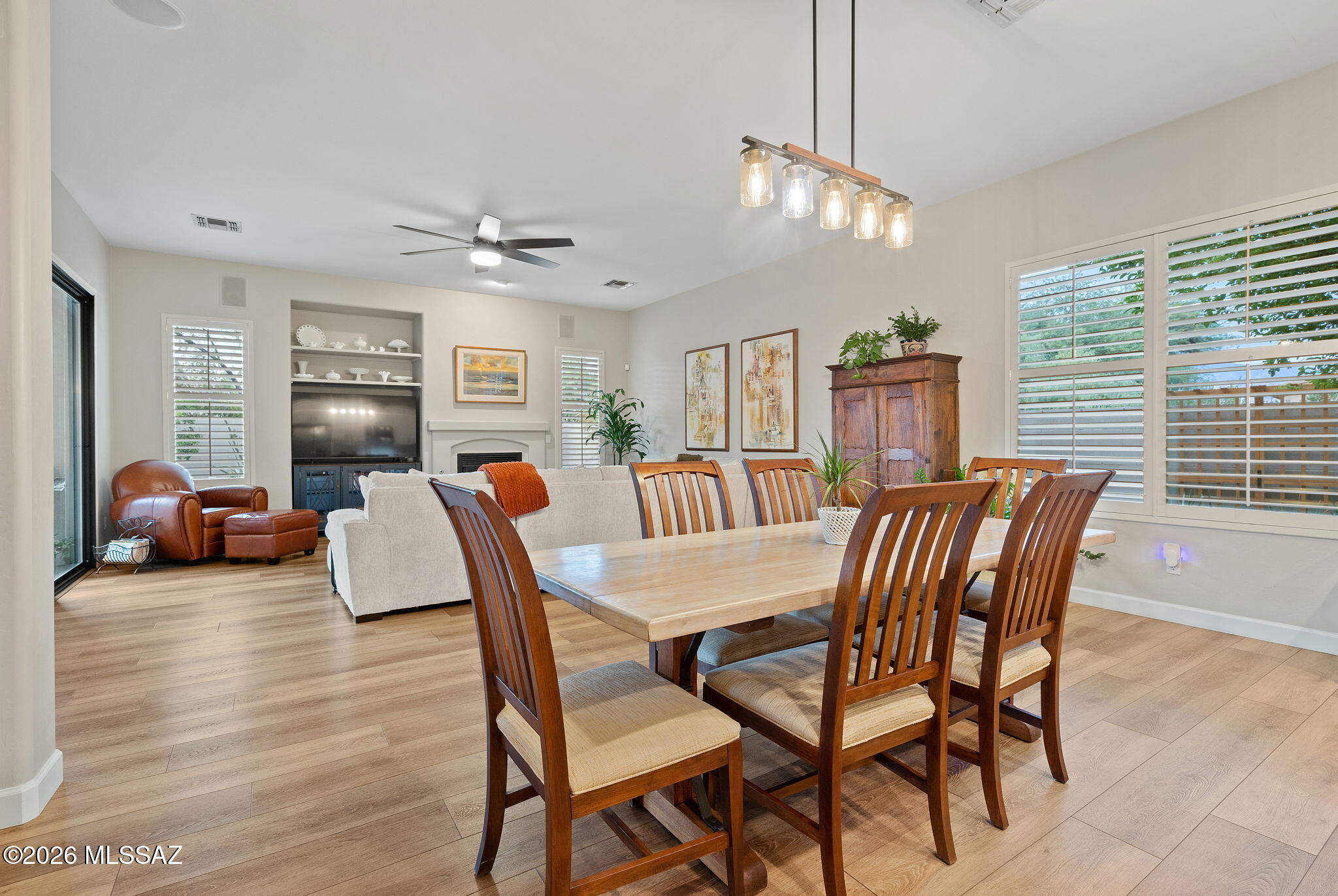 Mira Vista (1-60) - Residential
