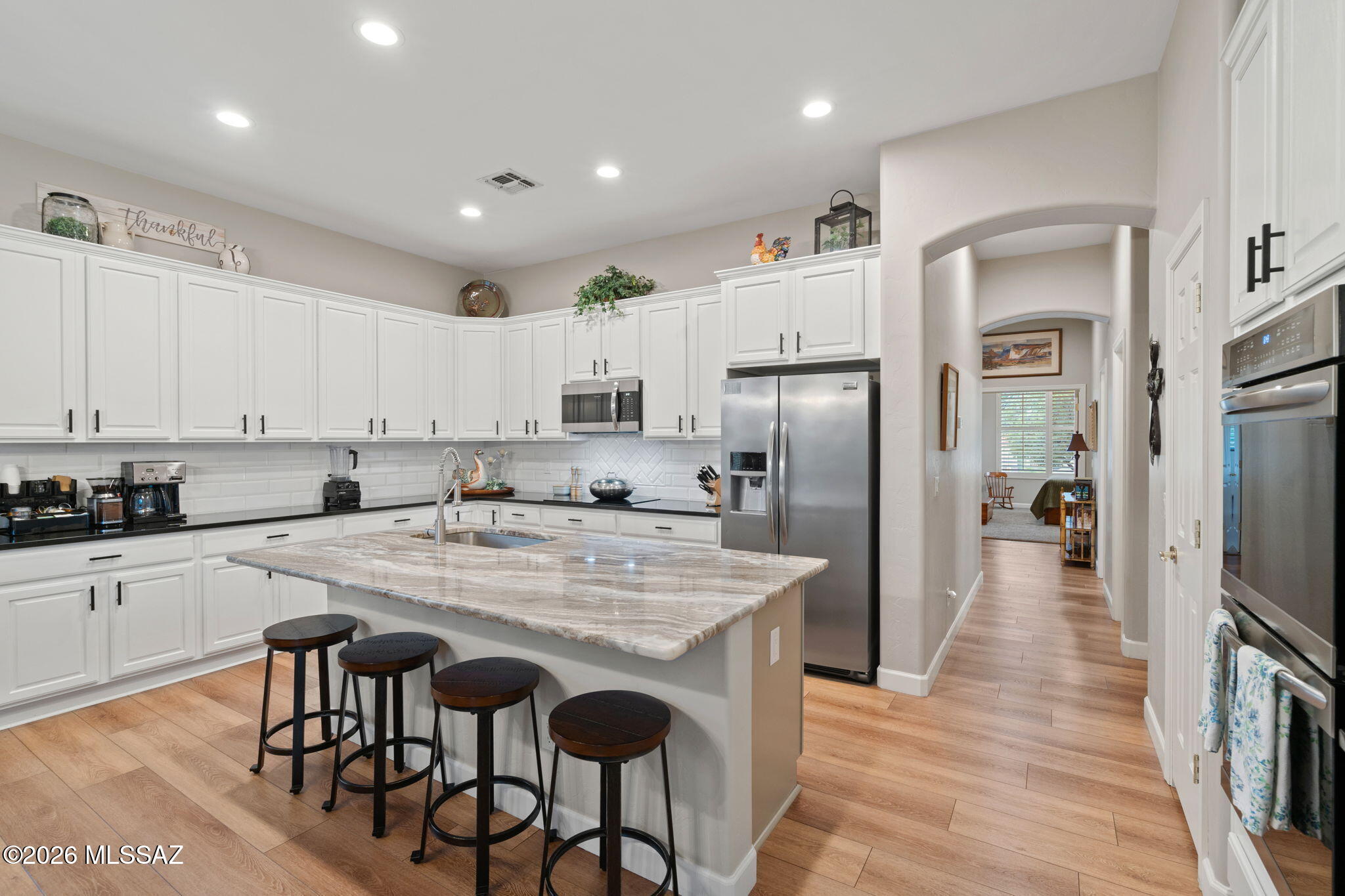 Mira Vista (1-60) - Residential