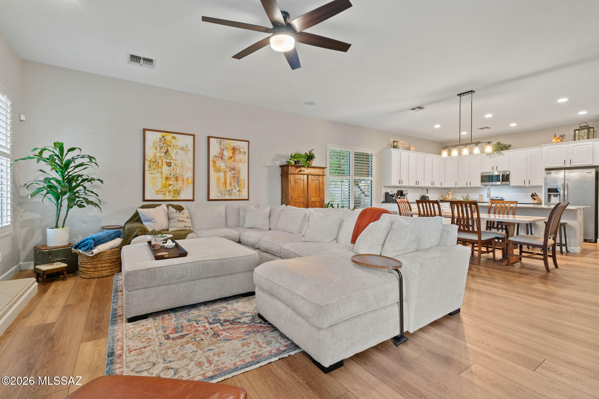 Mira Vista (1-60) - Residential