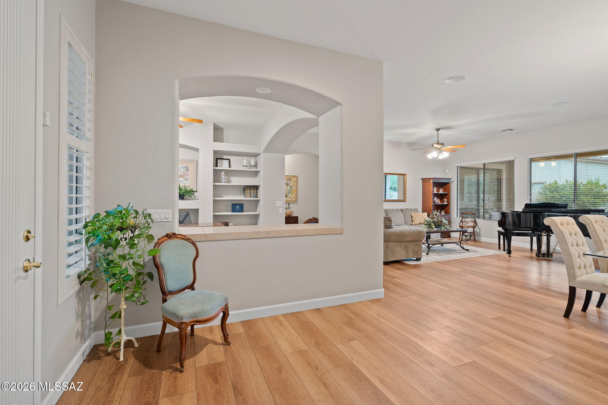 Mira Vista (1-60) - Residential