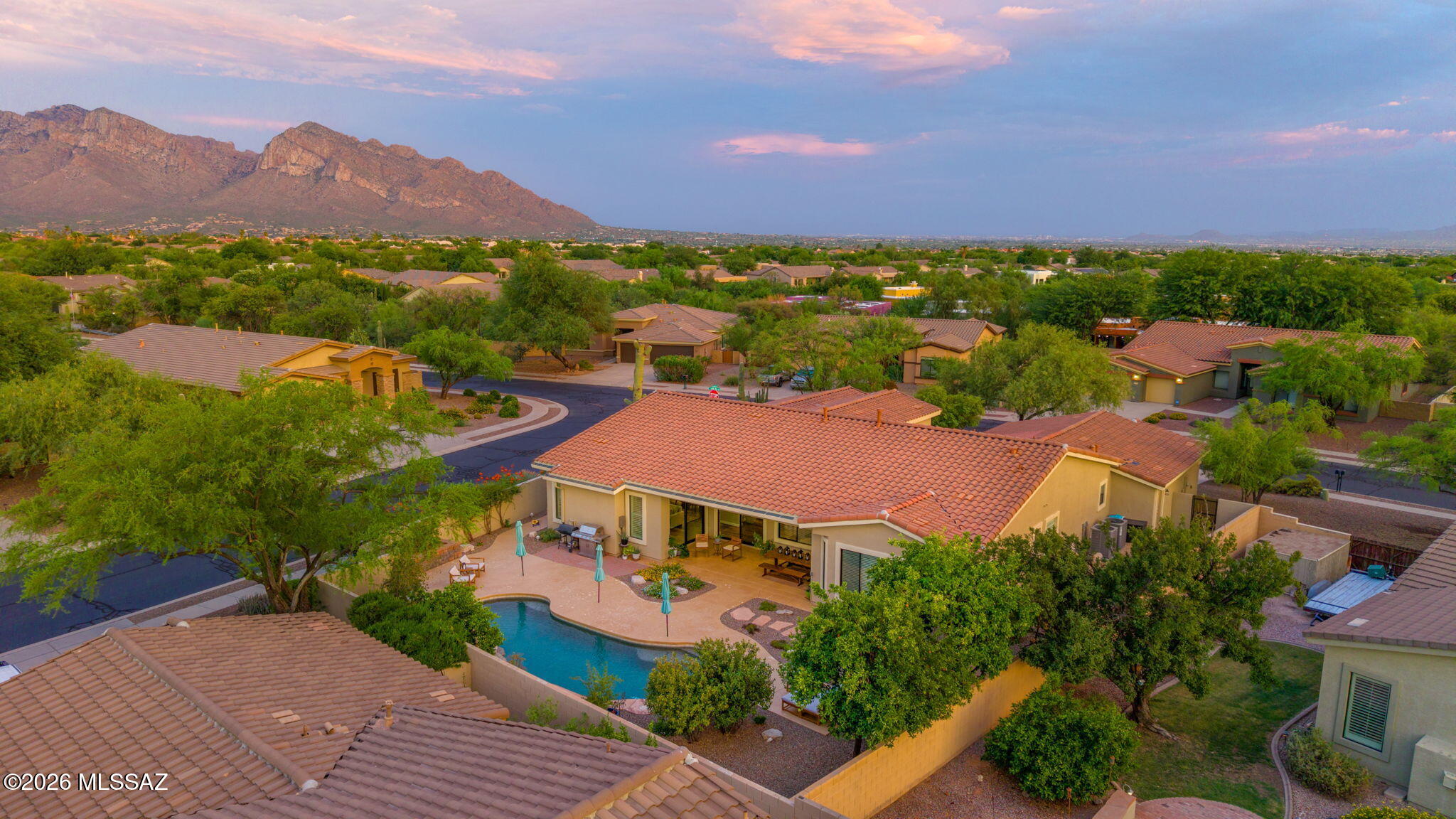 Mira Vista (1-60) - Residential