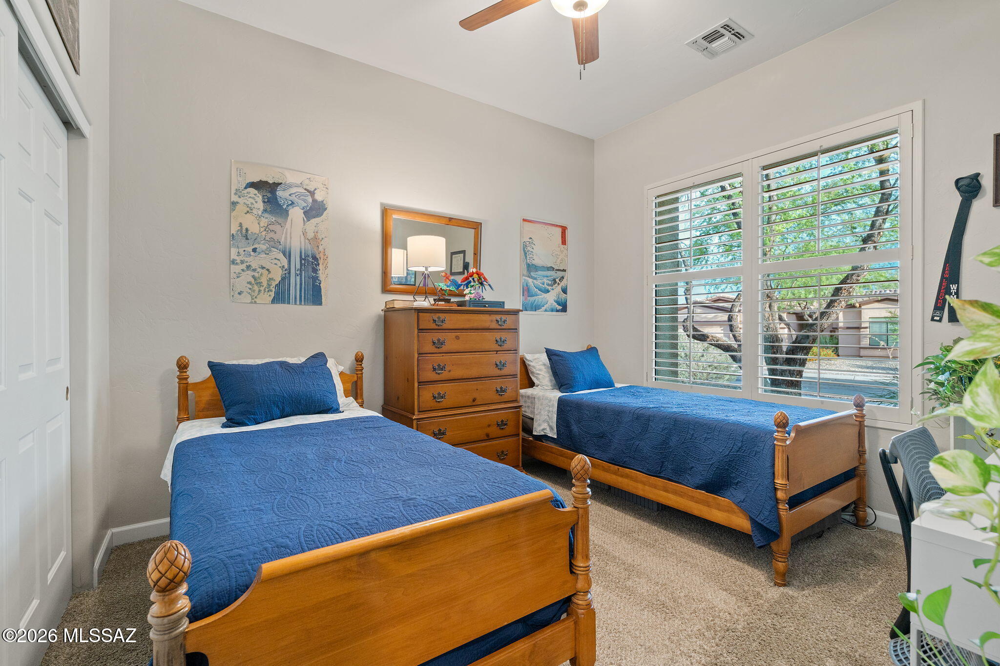 Mira Vista (1-60) - Residential