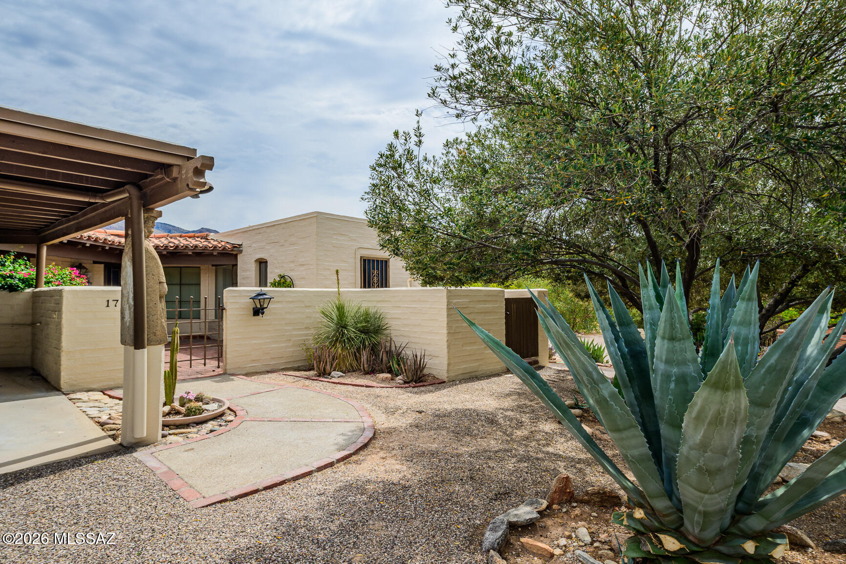 Catalina Foothills Condominium (1-24) - Residential