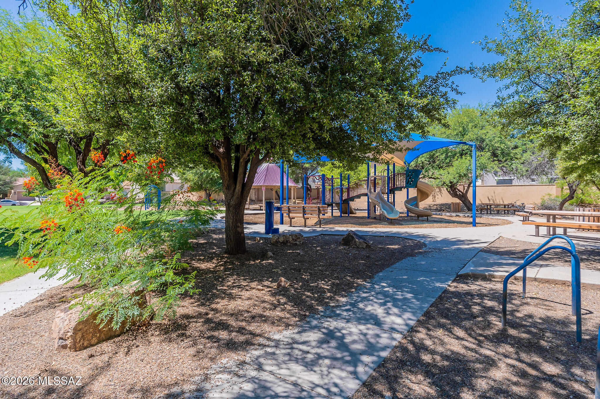 Encanto Del Lago (1-82) - Residential