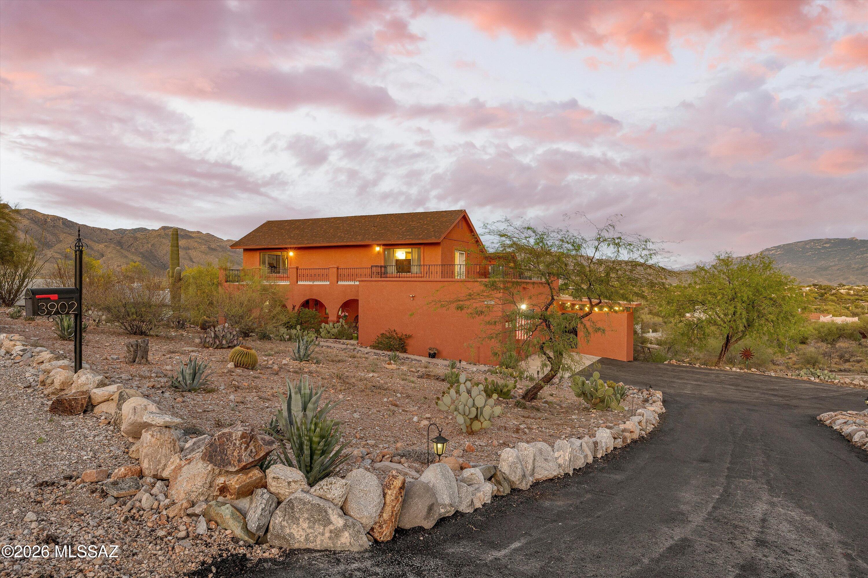 Catalina Del Sol Resubdivision (1-14) - Residential