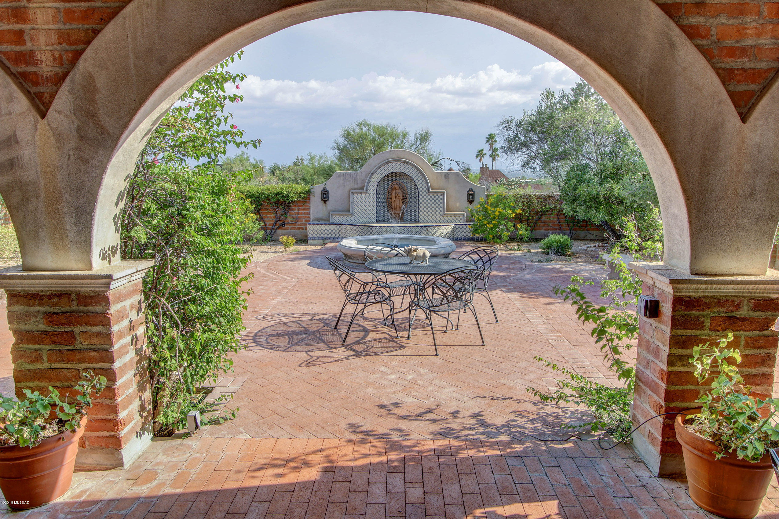 Haciendas Francisco Soza (1-18) - Residential Lease