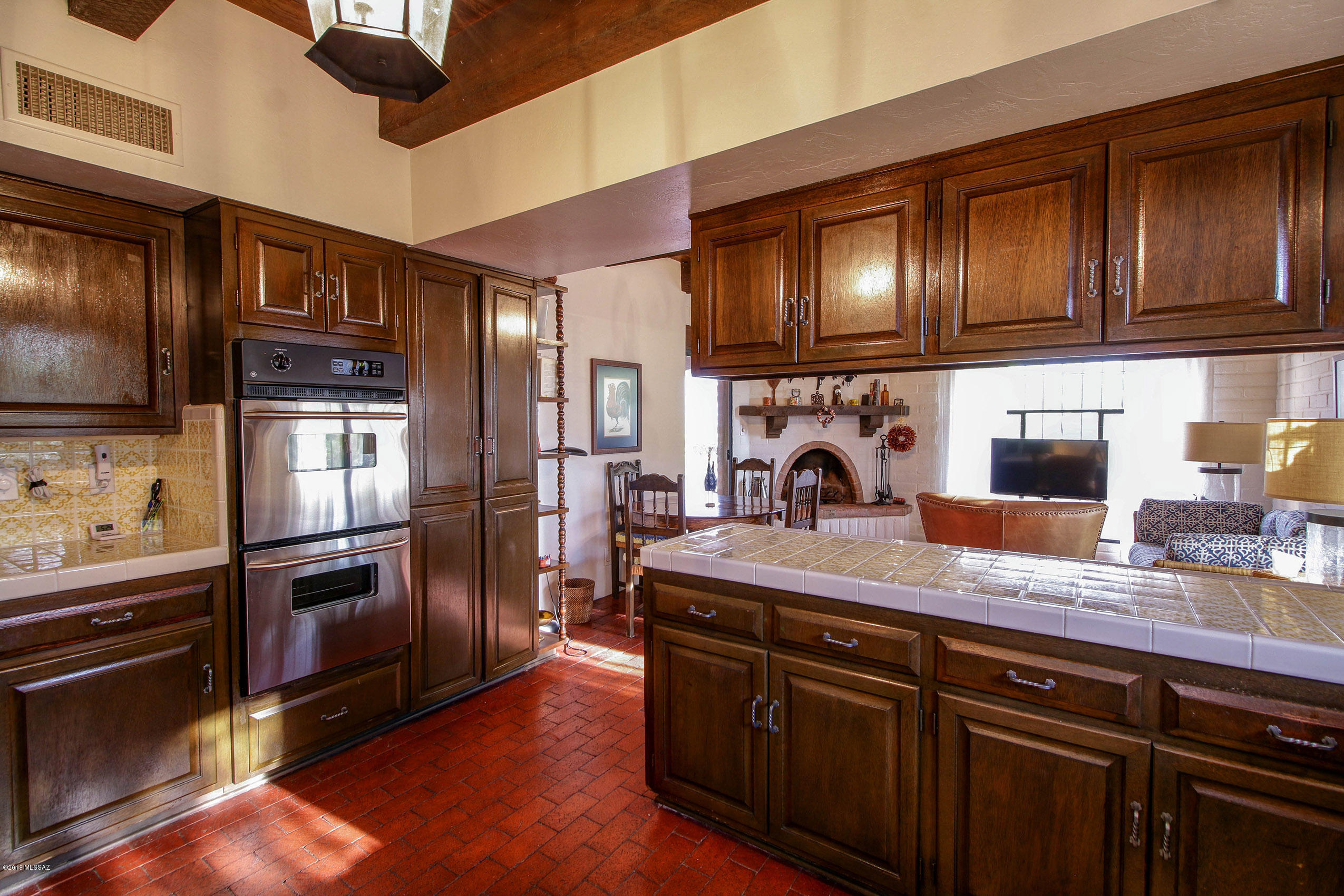 Haciendas Francisco Soza (1-18) - Residential Lease
