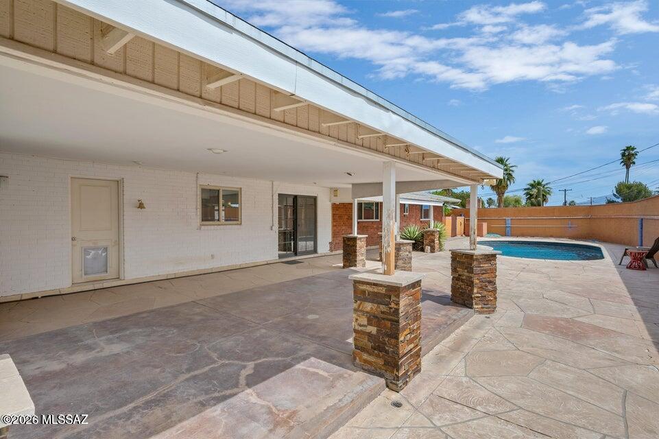 Crest View - Residential Lease