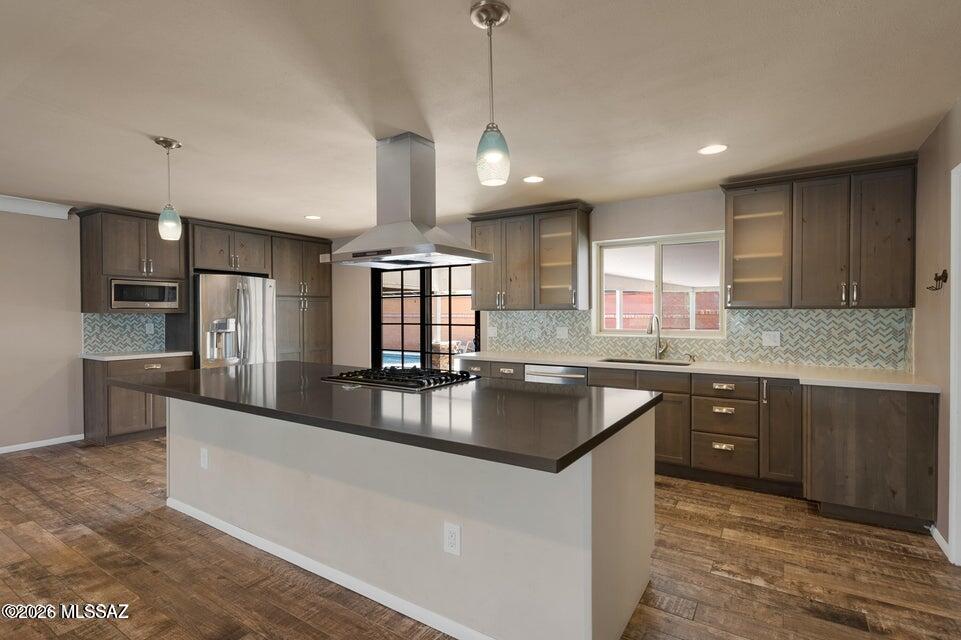 Crest View - Residential Lease