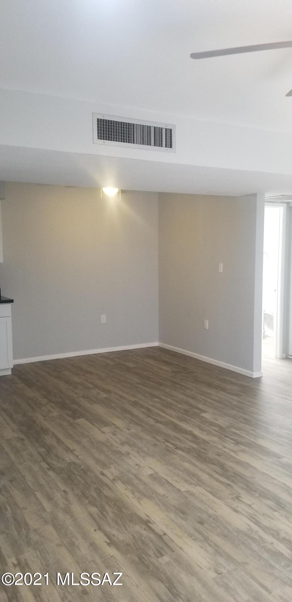 Casa Bonita Condominiums(1-36) - Residential Lease