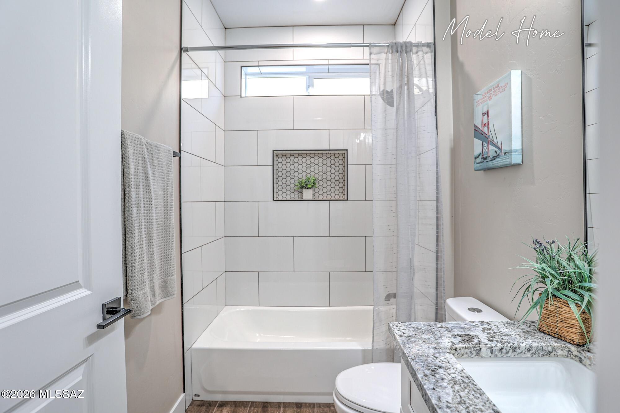 New Tucson Unit NO. 4 (1-203) - Residential