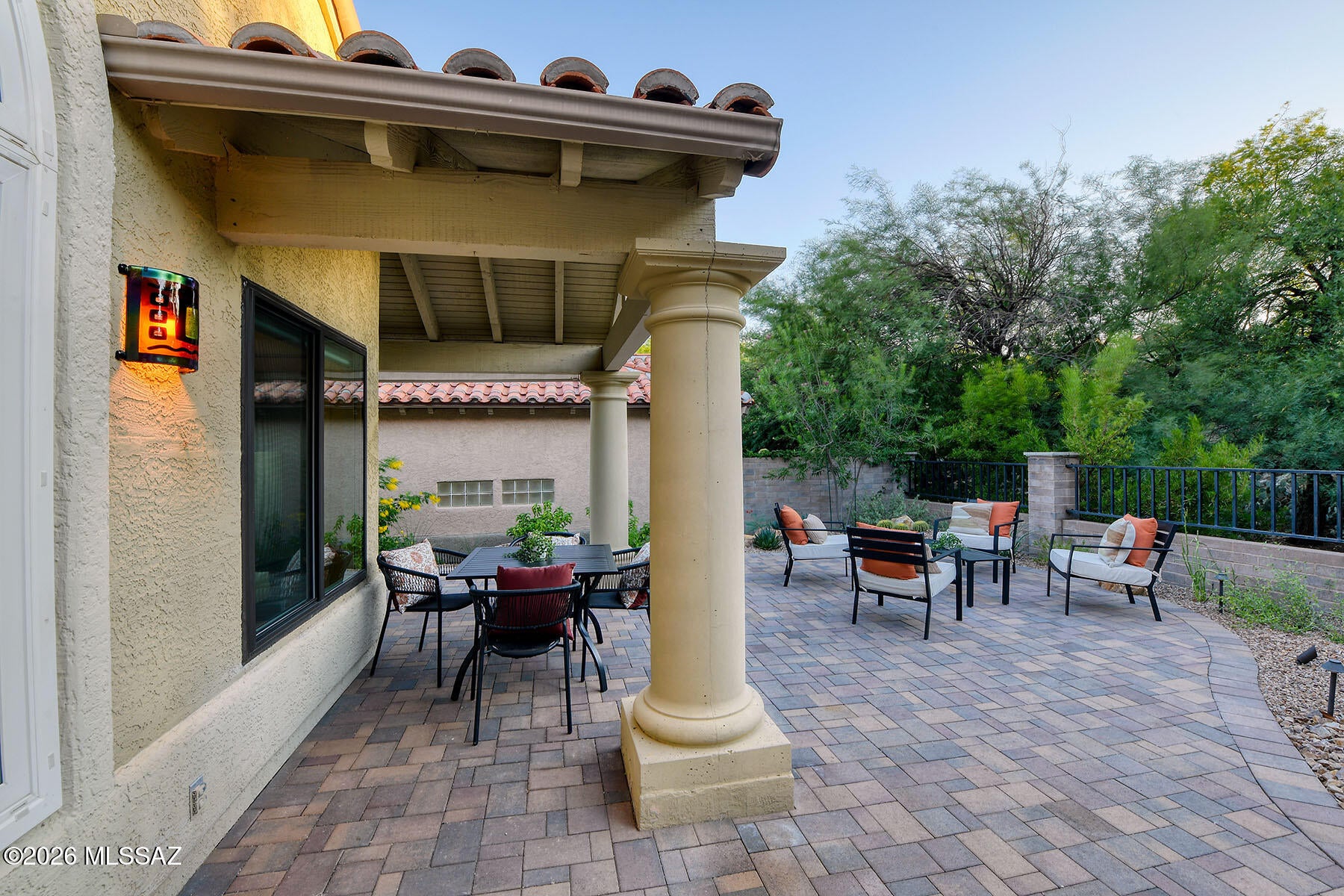 Las Ventanas (1-57) - Residential
