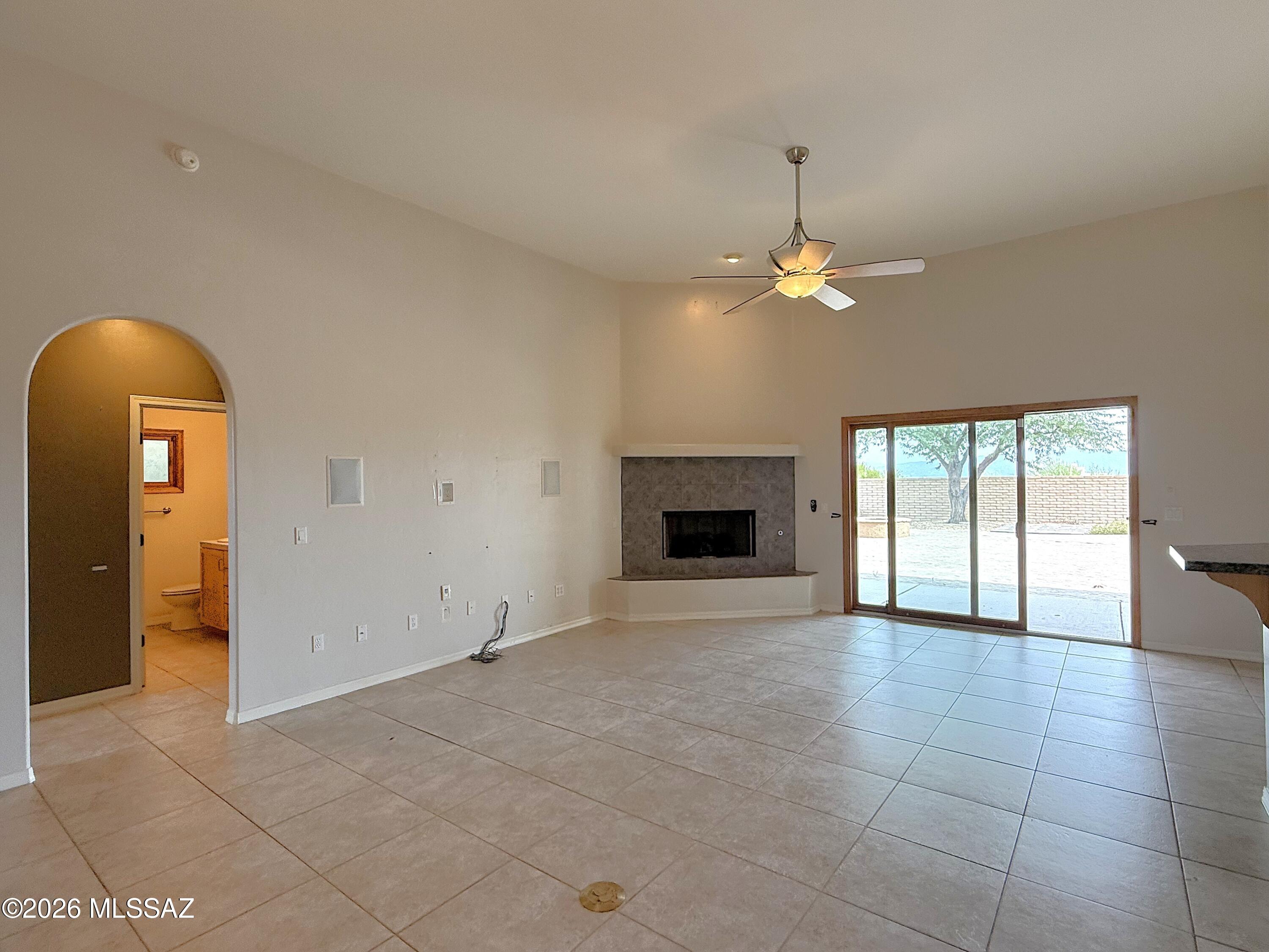 New Tucson Unit NO. 27 - Residential