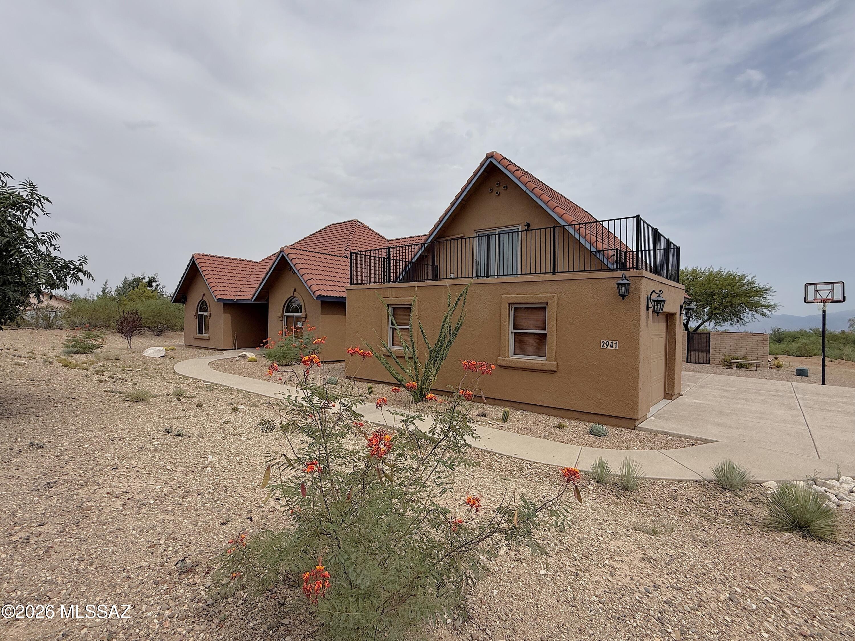 New Tucson Unit NO. 27 - Residential