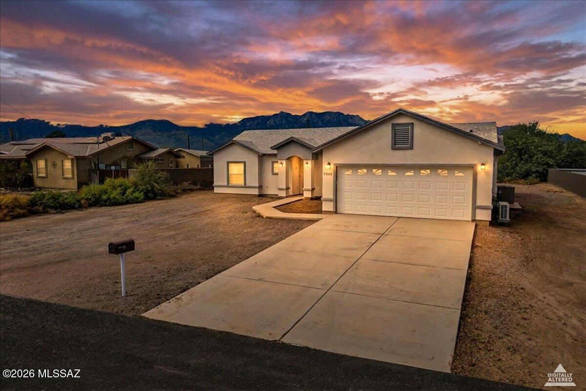 Thunderbird Valley - Residential