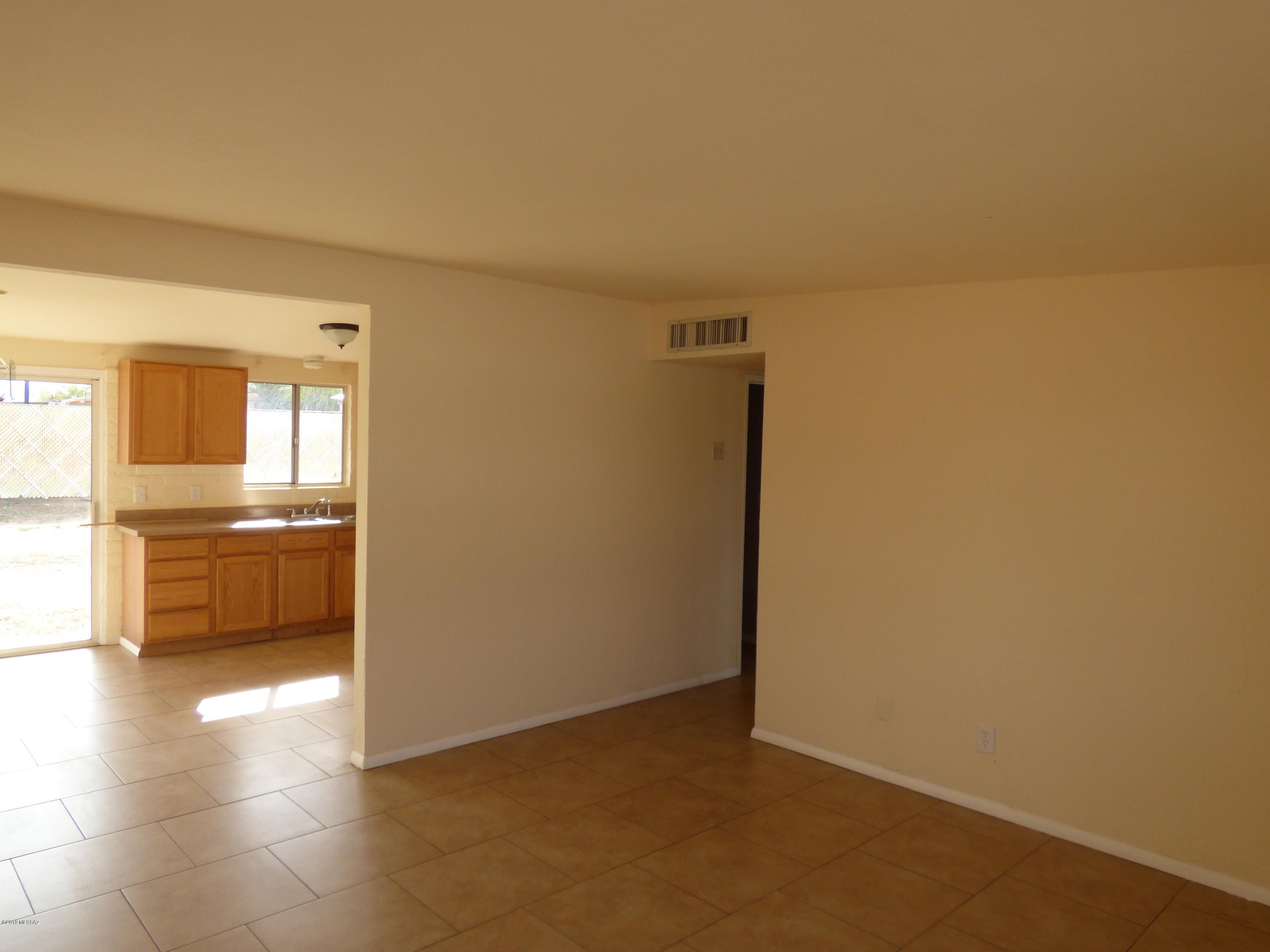 Olive Grove (1-86) - Residential Lease