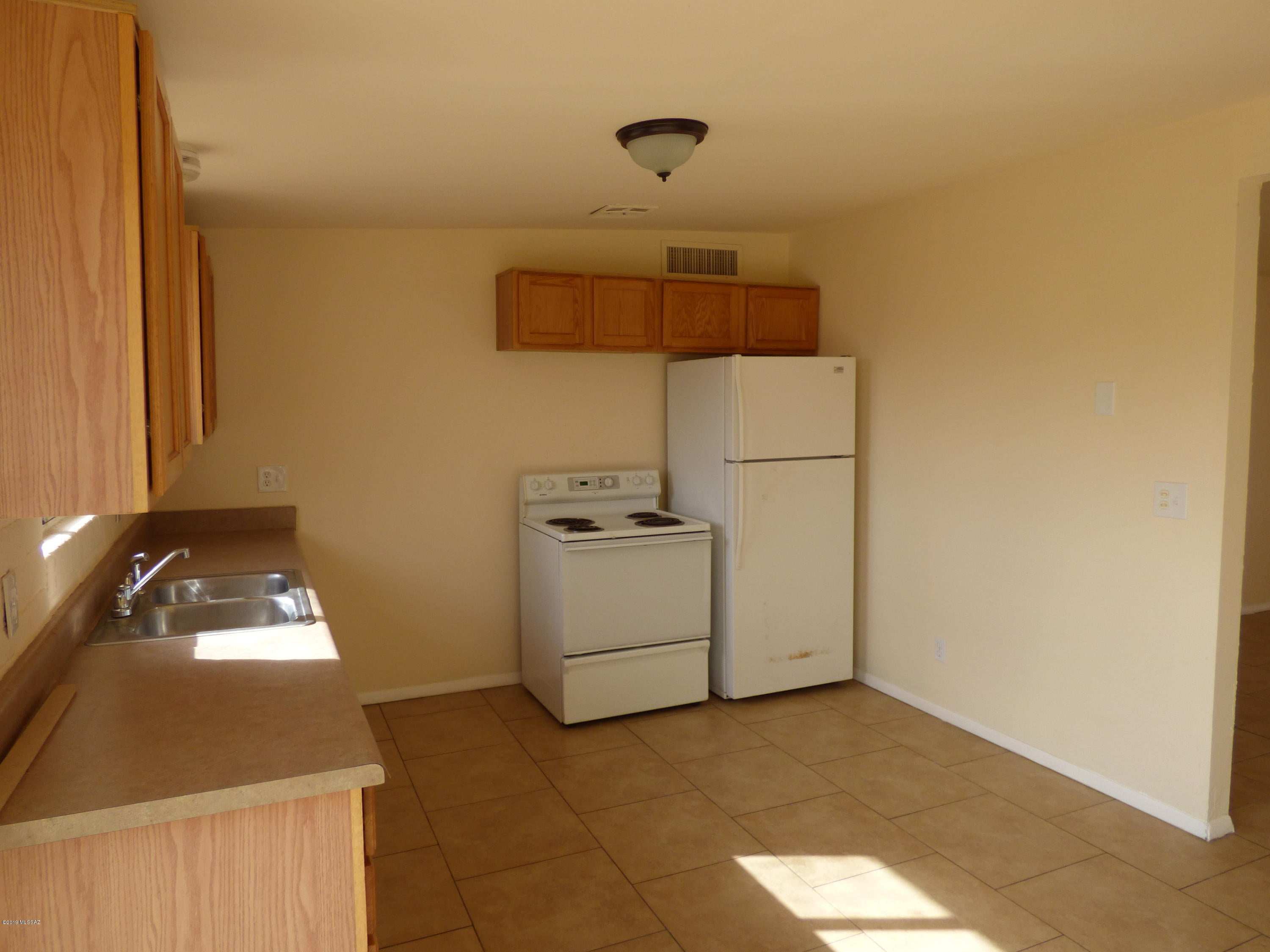 Olive Grove (1-86) - Residential Lease