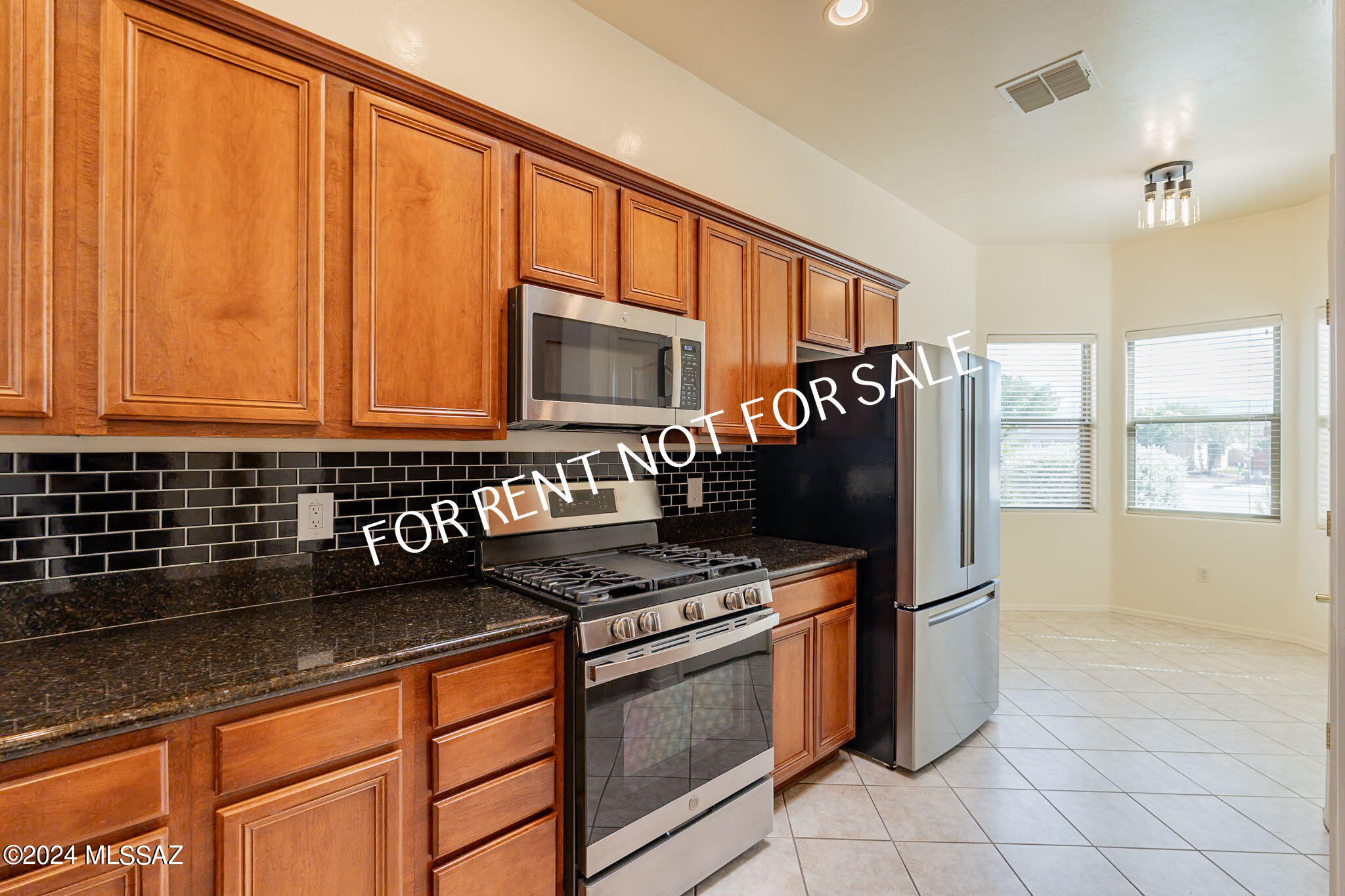 Rancho Del Lago (1-100) - Residential Lease