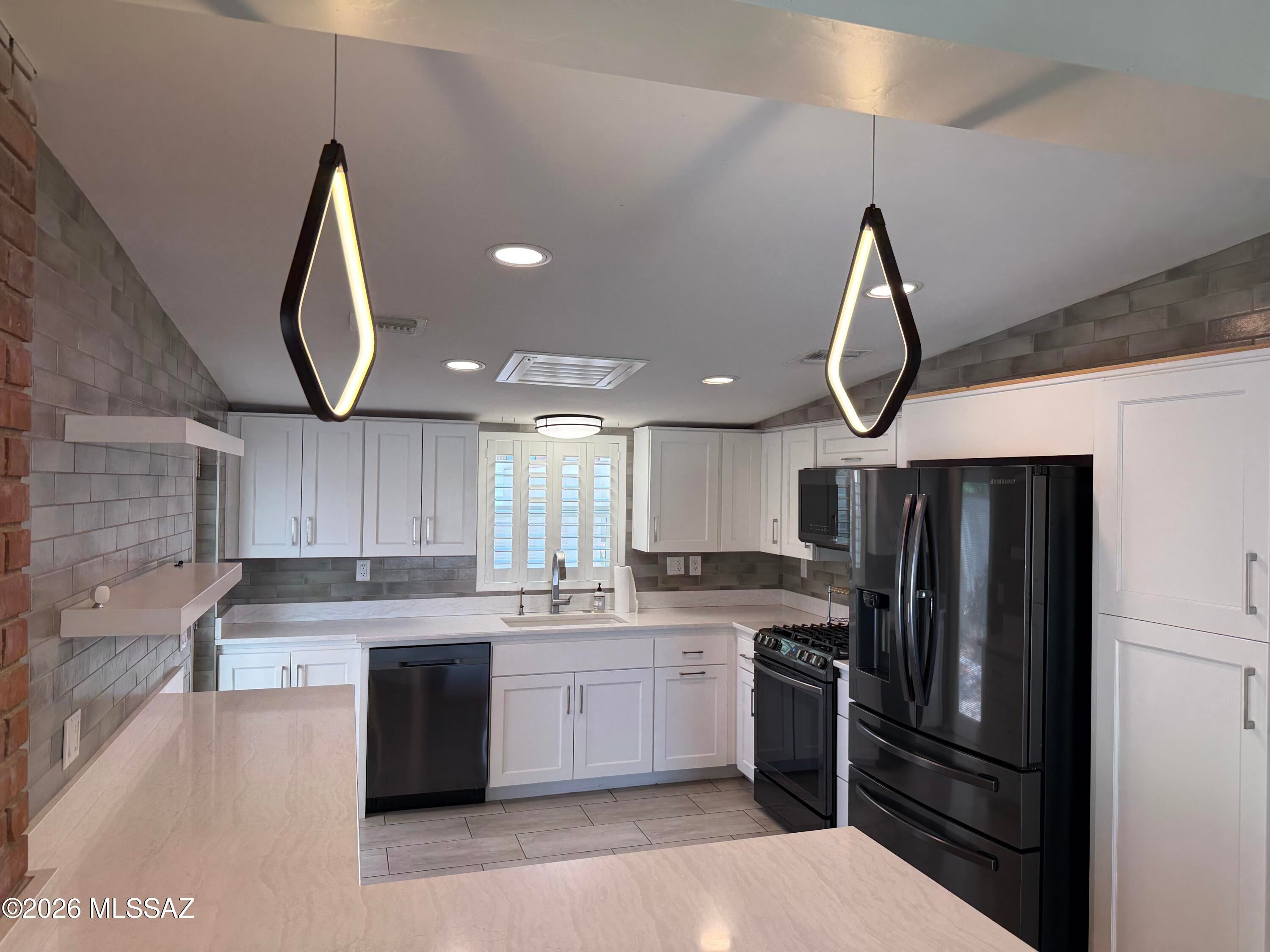 N/A - Residential Lease