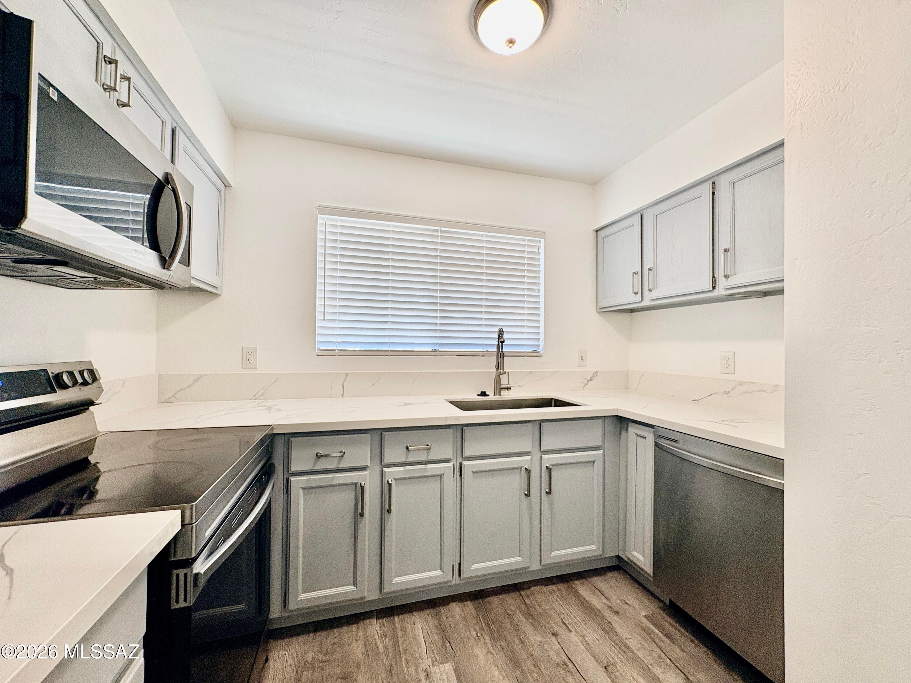 Cornerstone (1-29) - Residential Lease
