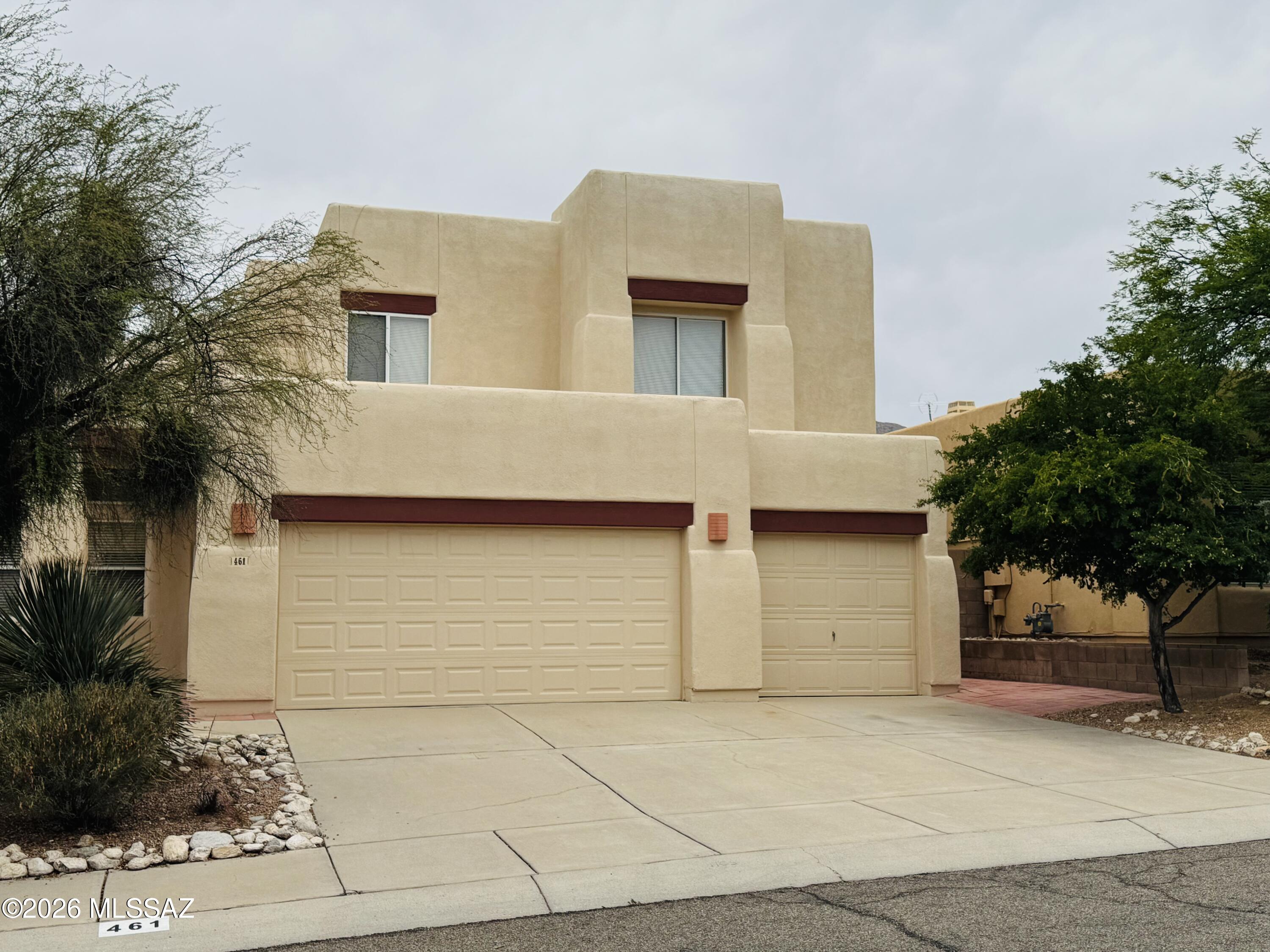 Now Offered at $535,000! Take advantage of this significant price adjustment and secure incredible value in today's market. This spacious 5-bedroom, 3-bathroom home features an open-concept floor plan with soaring ceilings and abundant natural light.
The primary suite serves as a true sanctuary, boasting a private balcony with breathtaking, unobstructed views of the Santa Catalina Mountains. A rare highlight is the 3-car garage--perfect for vehicles, storage, or a workshop. Outside, the low-maintenance backyard backs onto a quiet common area for ultimate privacy. Enjoy resort-style living with exclusive access to the Rancho Arboleda community pool and spa!
Perfectly situated in a prime location, you are just minutes away from premier shopping, dining, & outdoor recreation. This home offers the perfect blend of suburban tranquility and modern convenience in a prime Northwest location.
