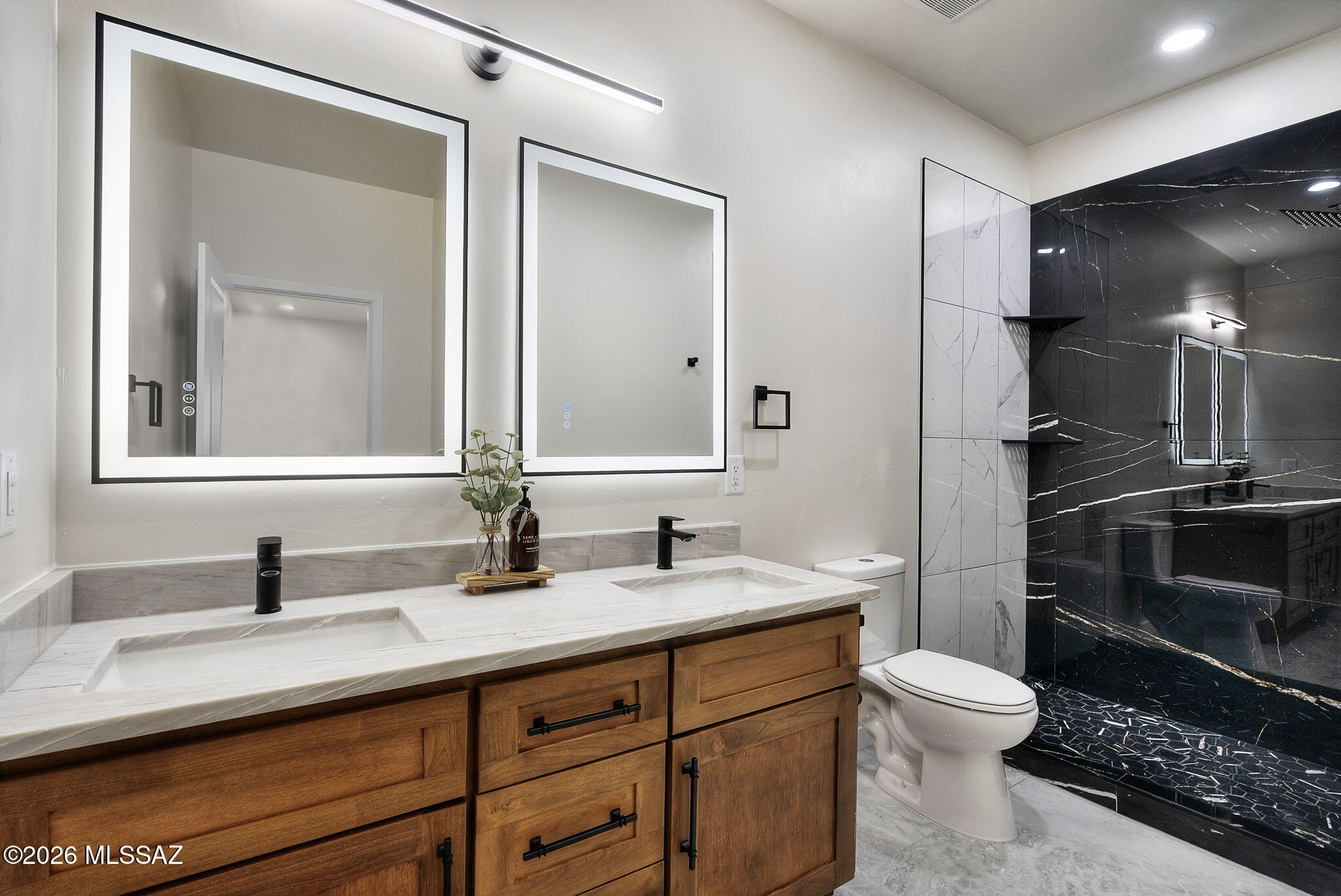 Rio Rico Villas 14 - Residential