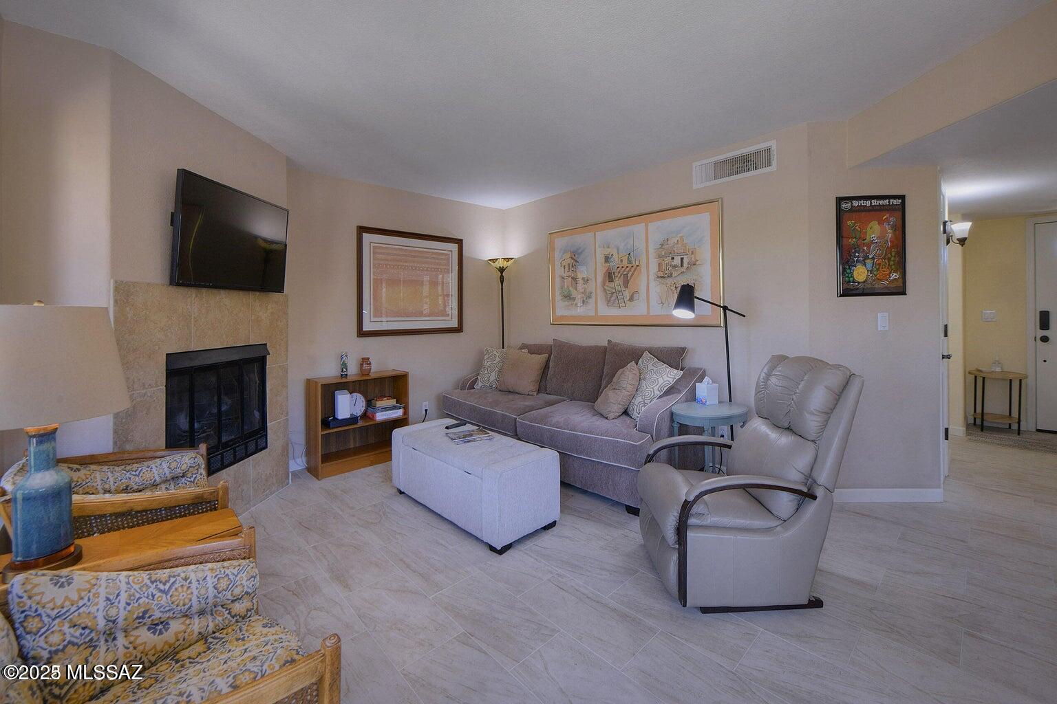 Skyline Village Condominium (1-168) - Residential Lease