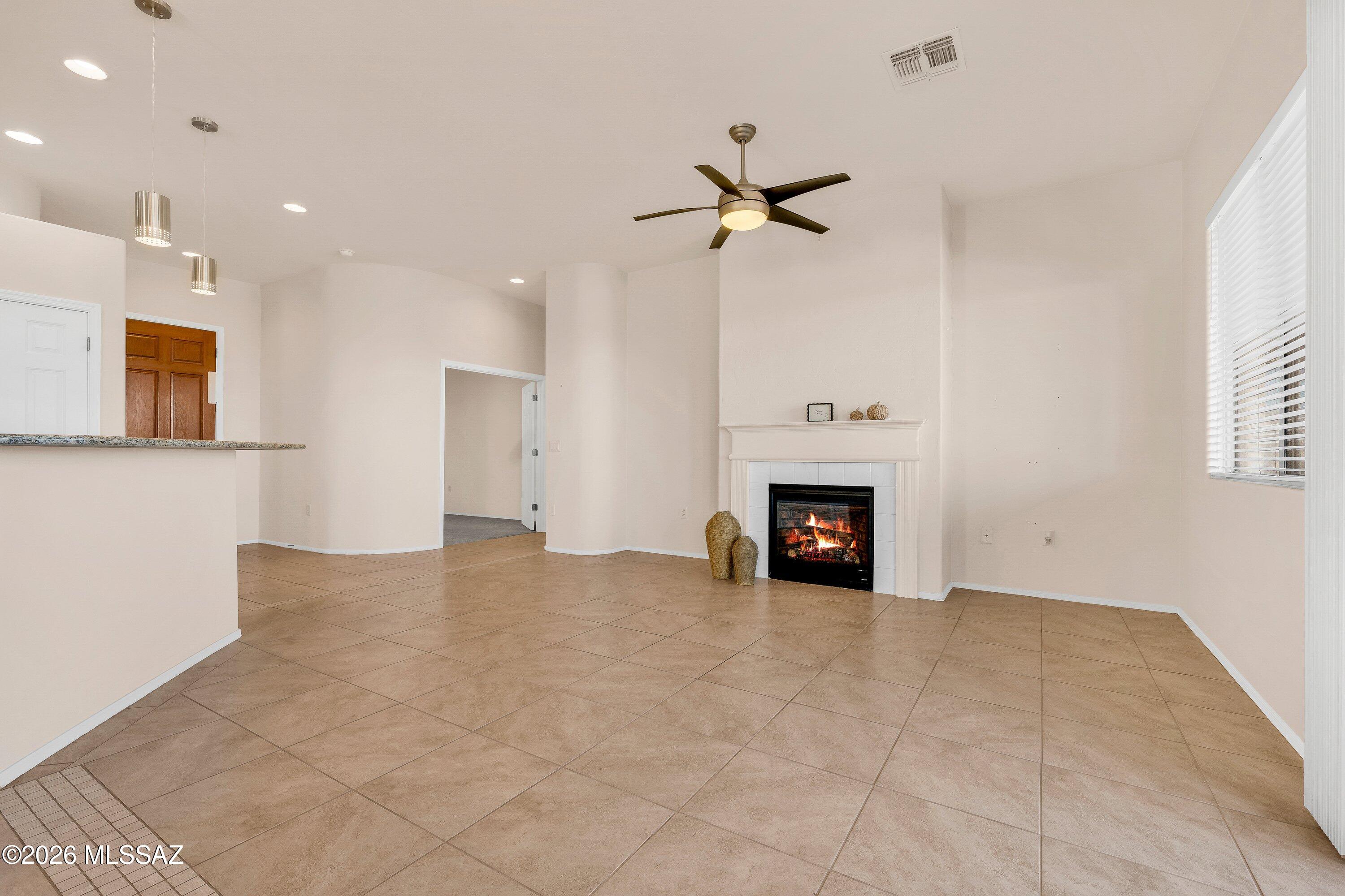 Las Campanas Block F - Residential