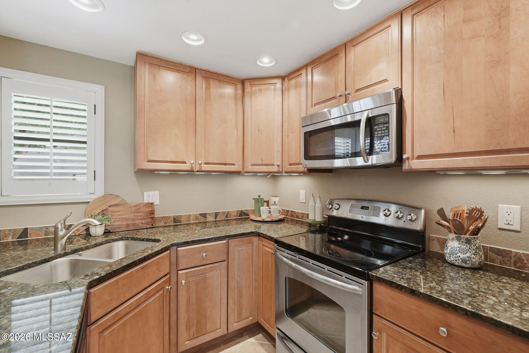 Greens at Ventana Canyon - Residential