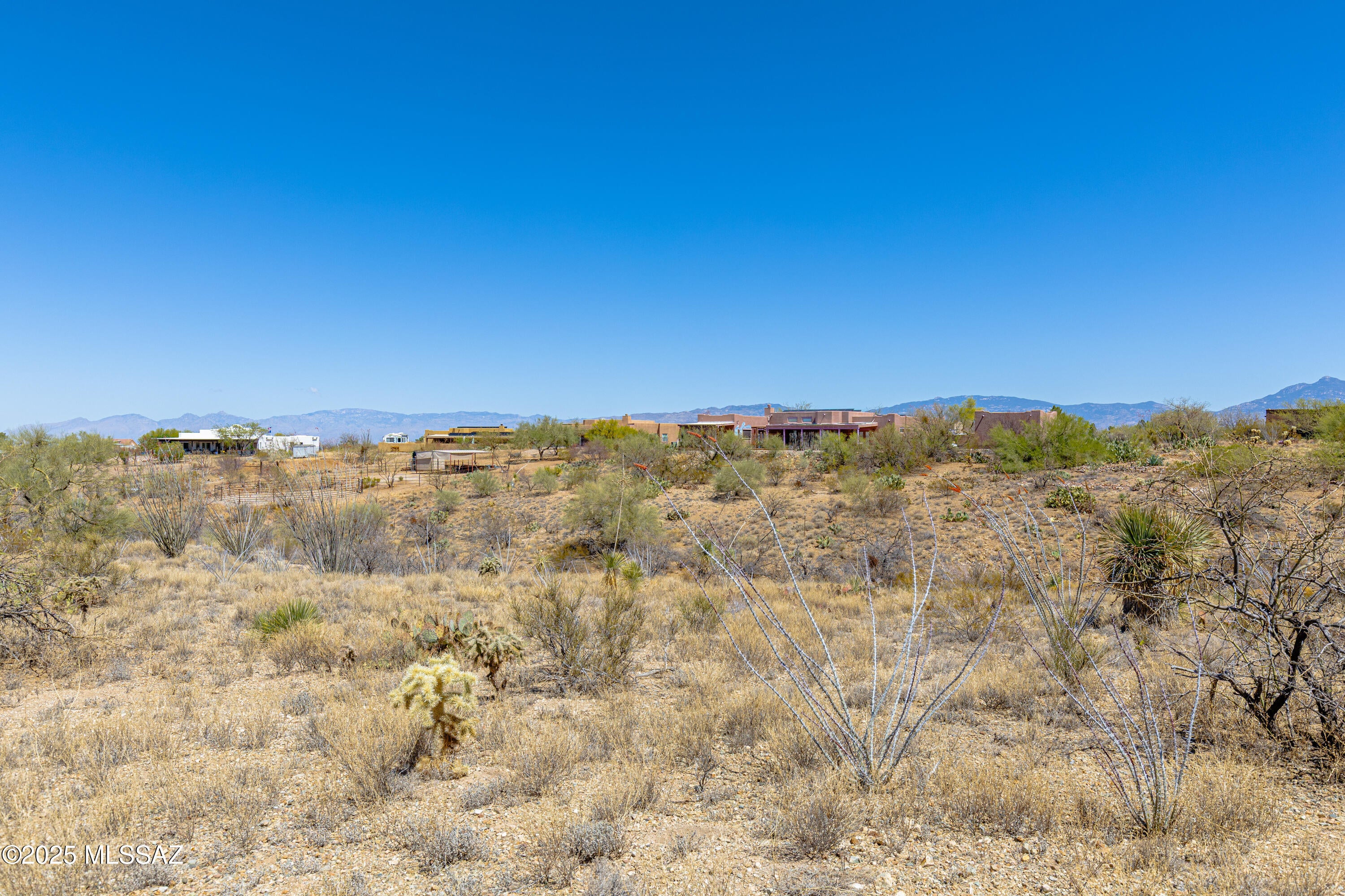 New Tucson Unit NO. 25 - Land
