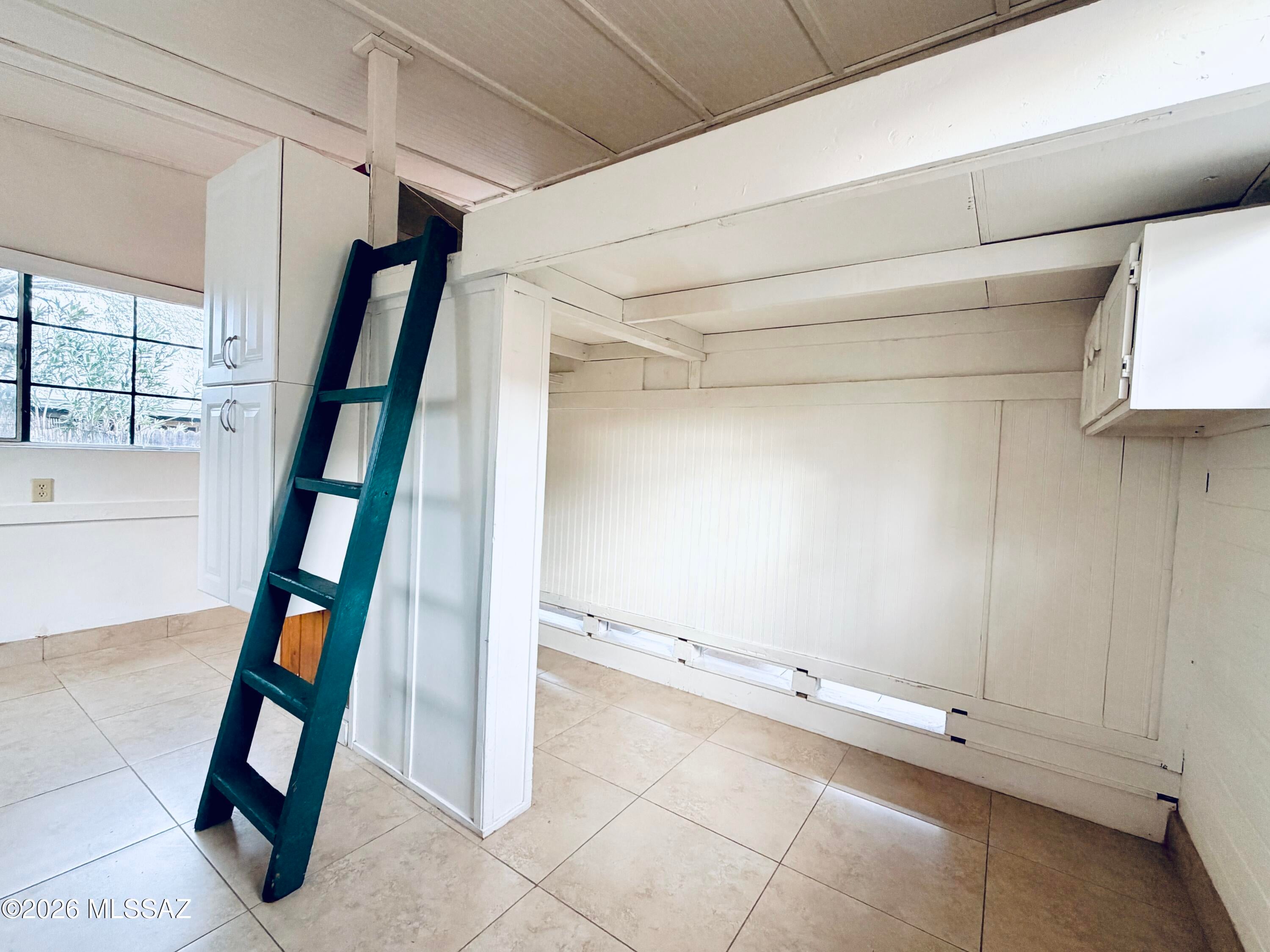 University Home Addition - Residential Lease