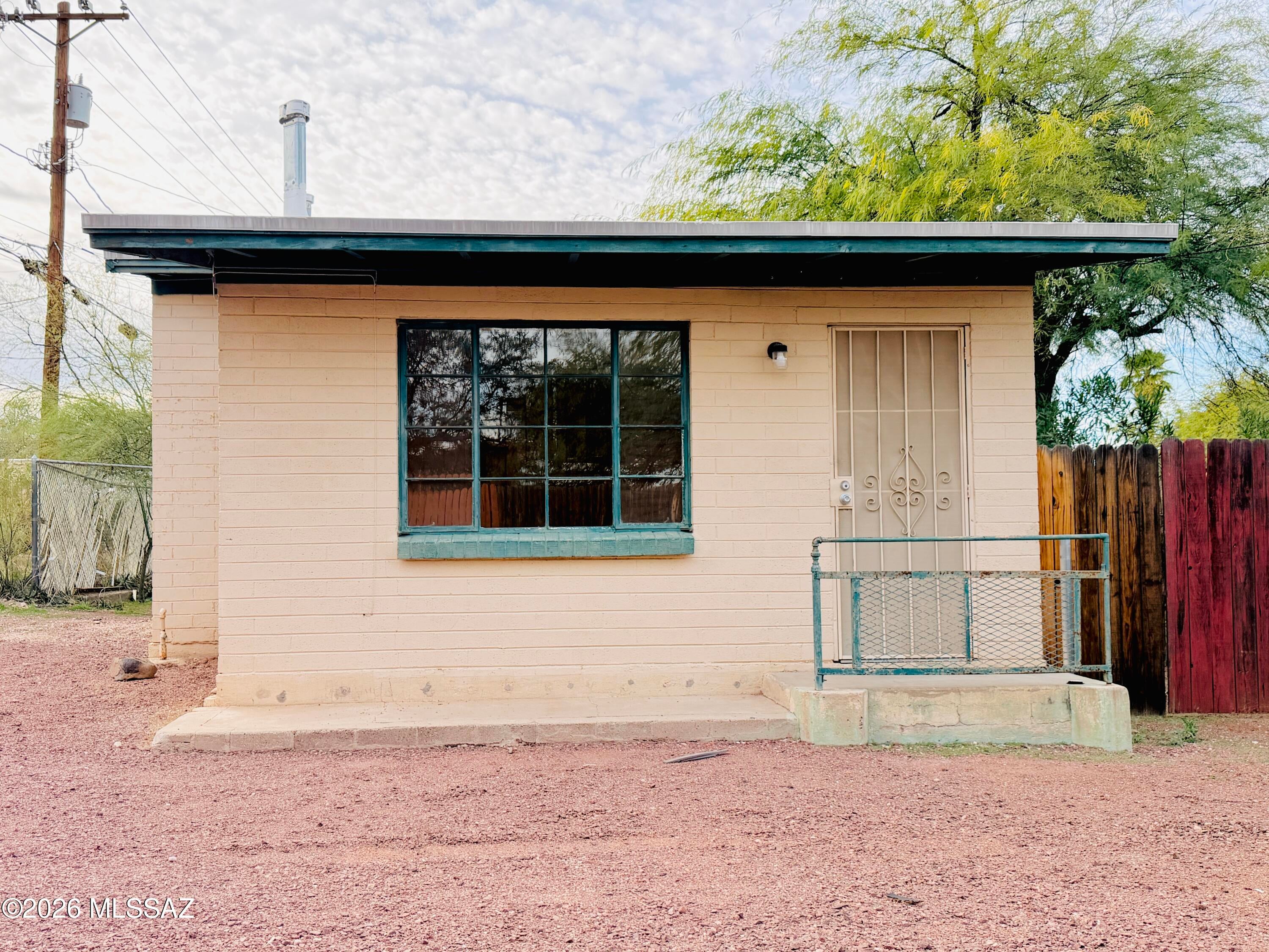 University Home Addition - Residential Lease