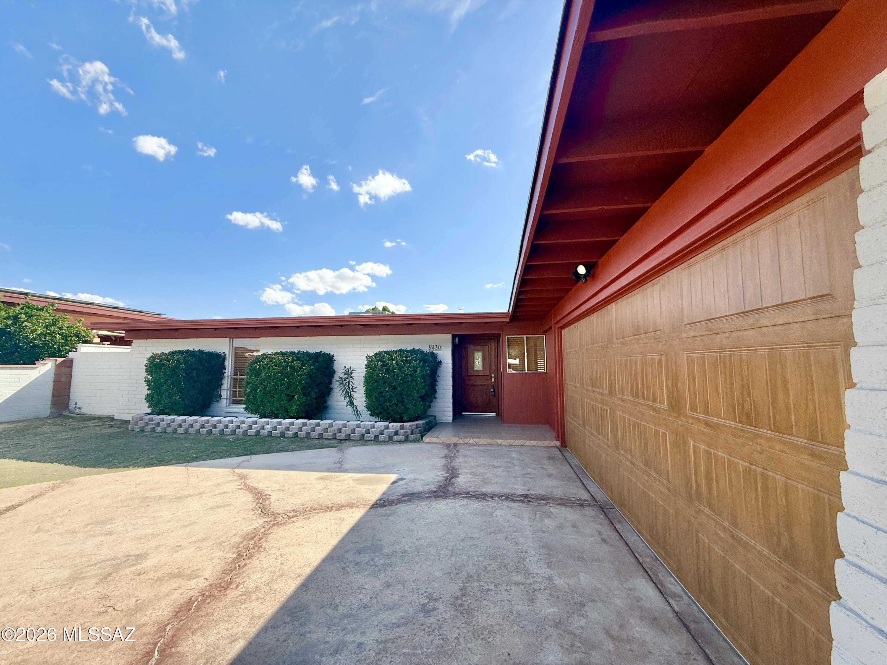 Braewood Terrace (108-182) - Residential
