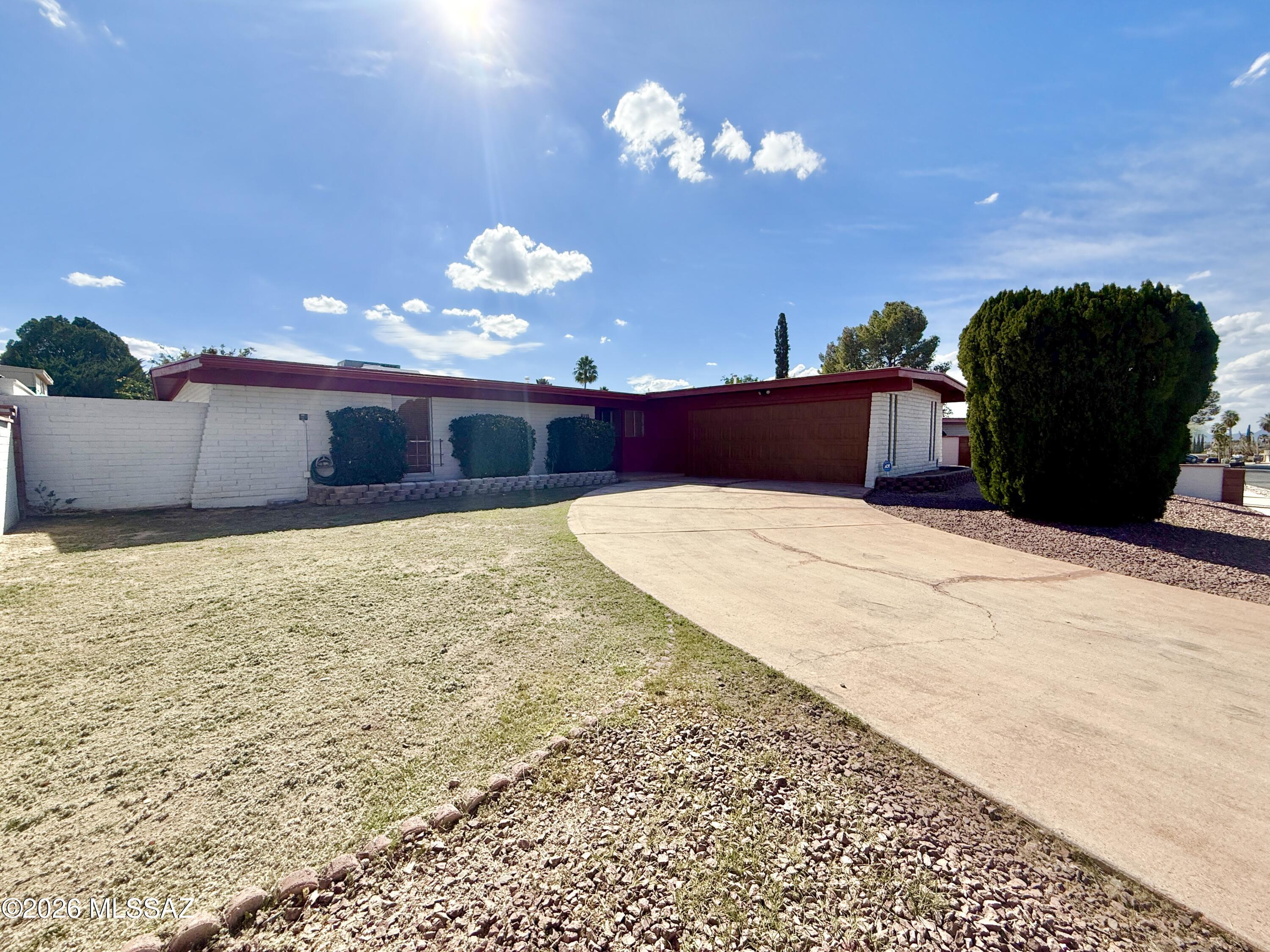 Braewood Terrace (108-182) - Residential