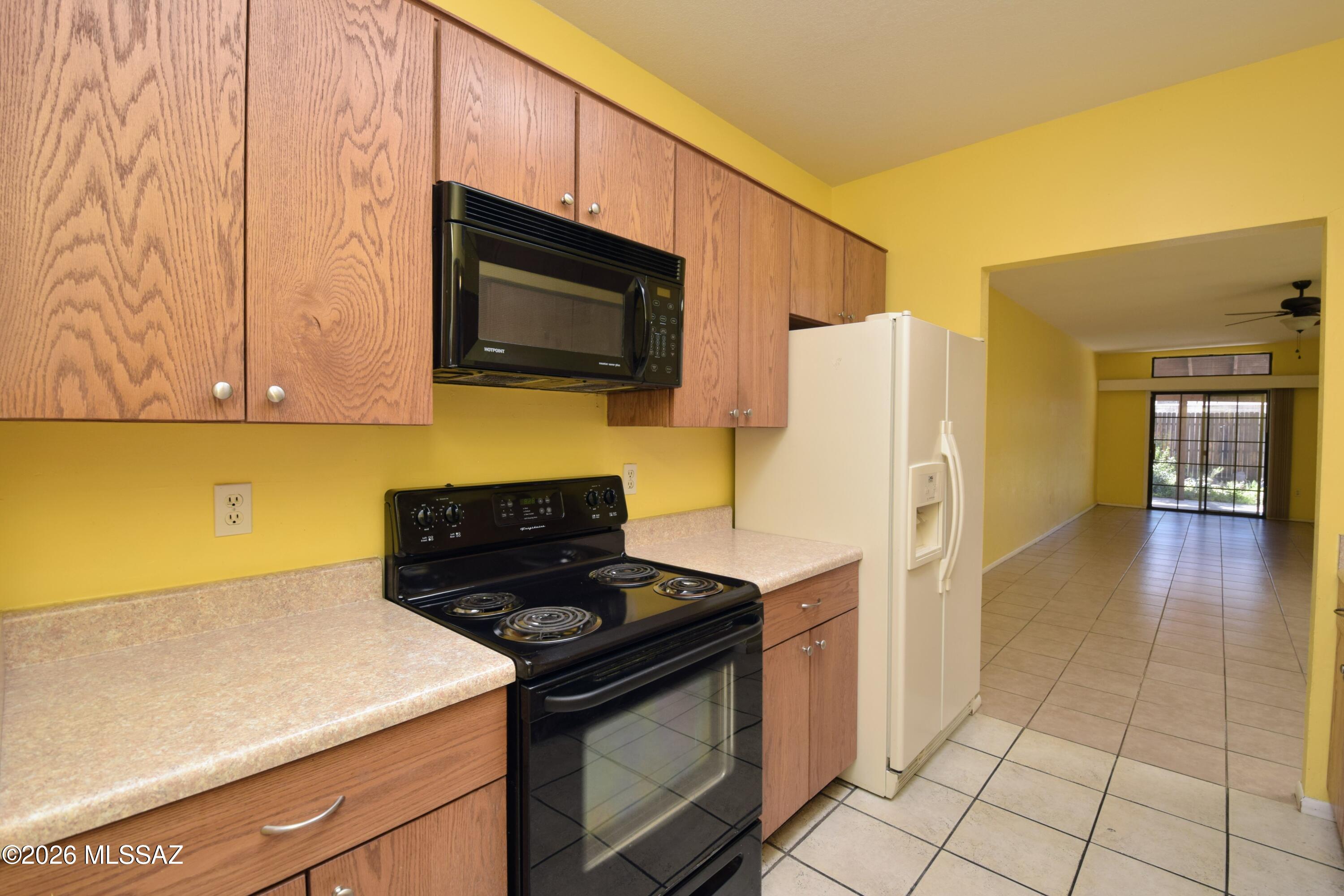 Acacia Pueblos (1-30) - Residential Lease